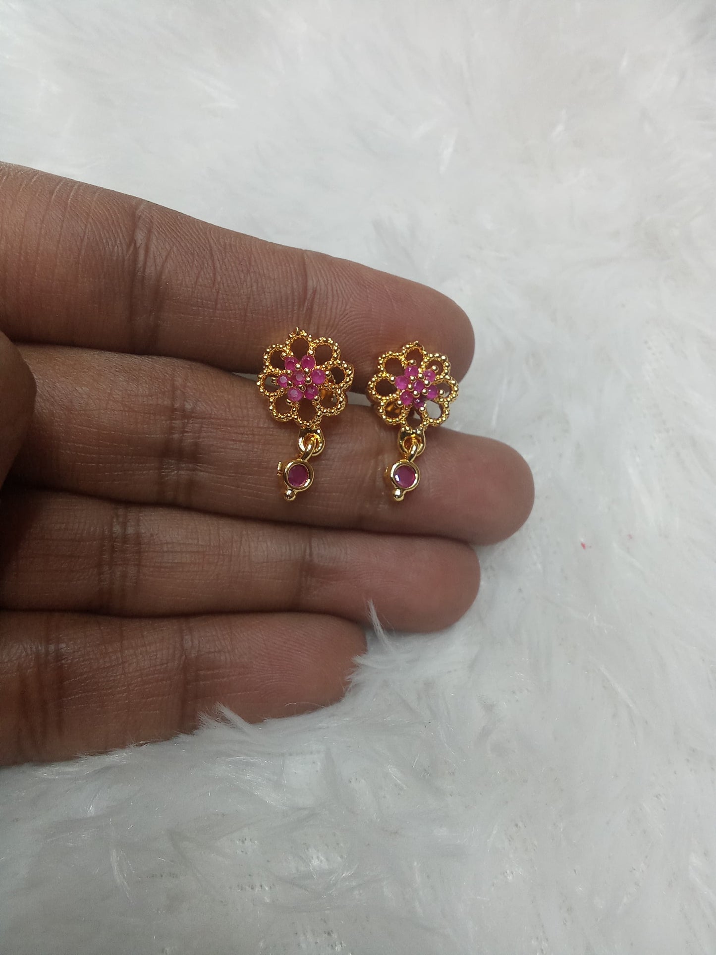 Screwback gold replica earrings-SH03