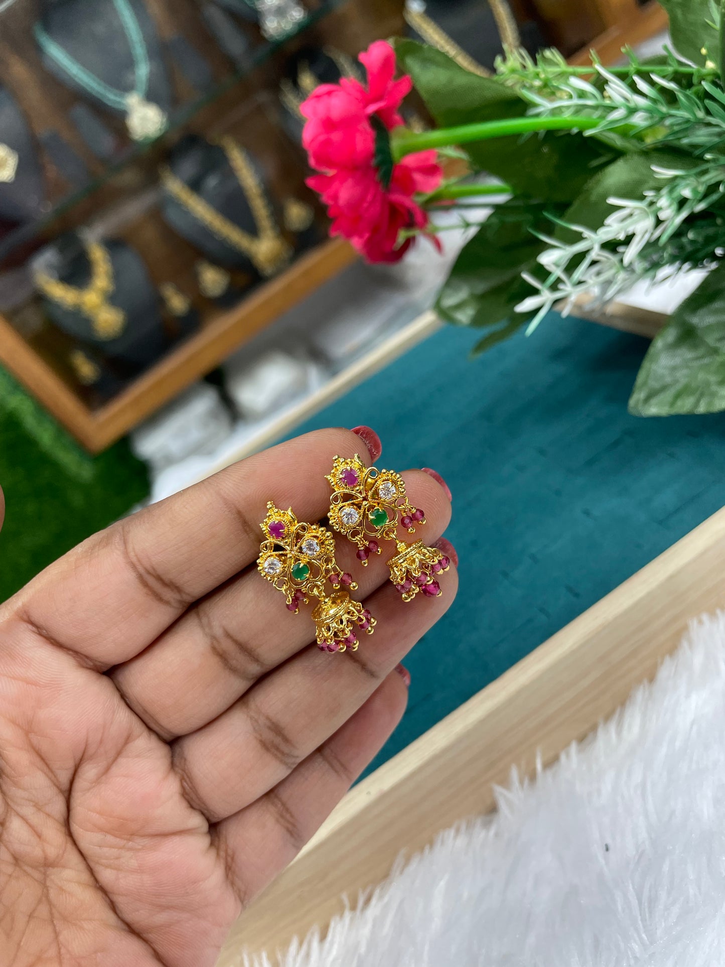 Goldreplicaearrings-SHER297