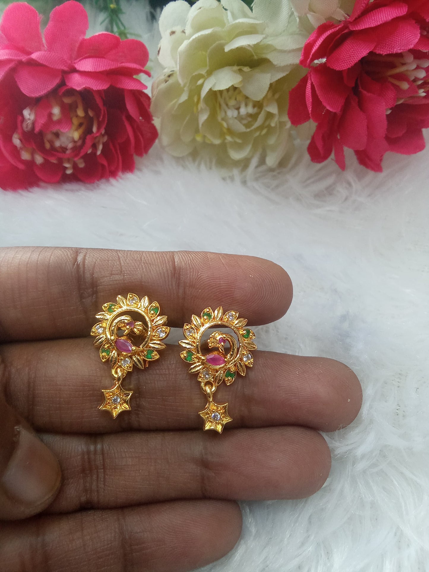 Screwback gold replica earrings-SH04
