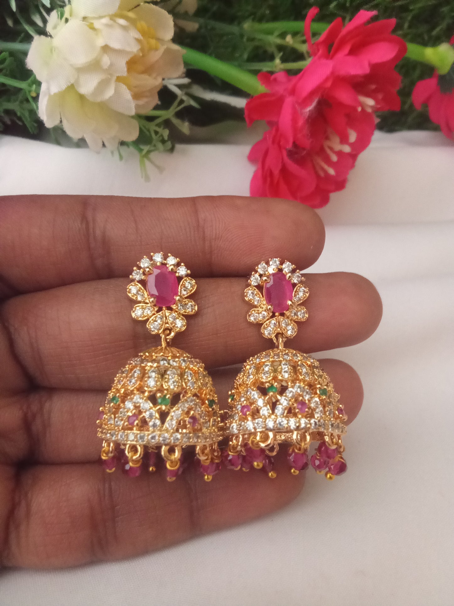 EARING-SHER136