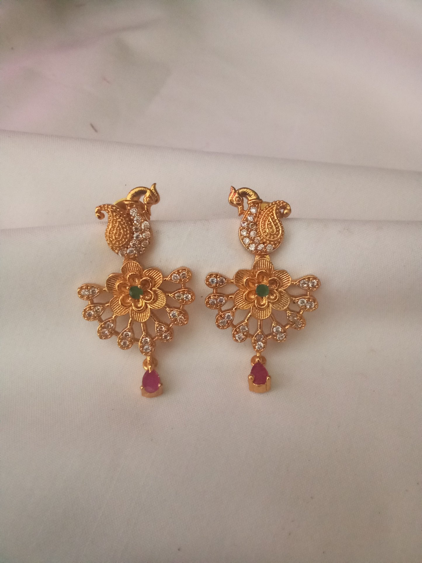 EARING-SHST43