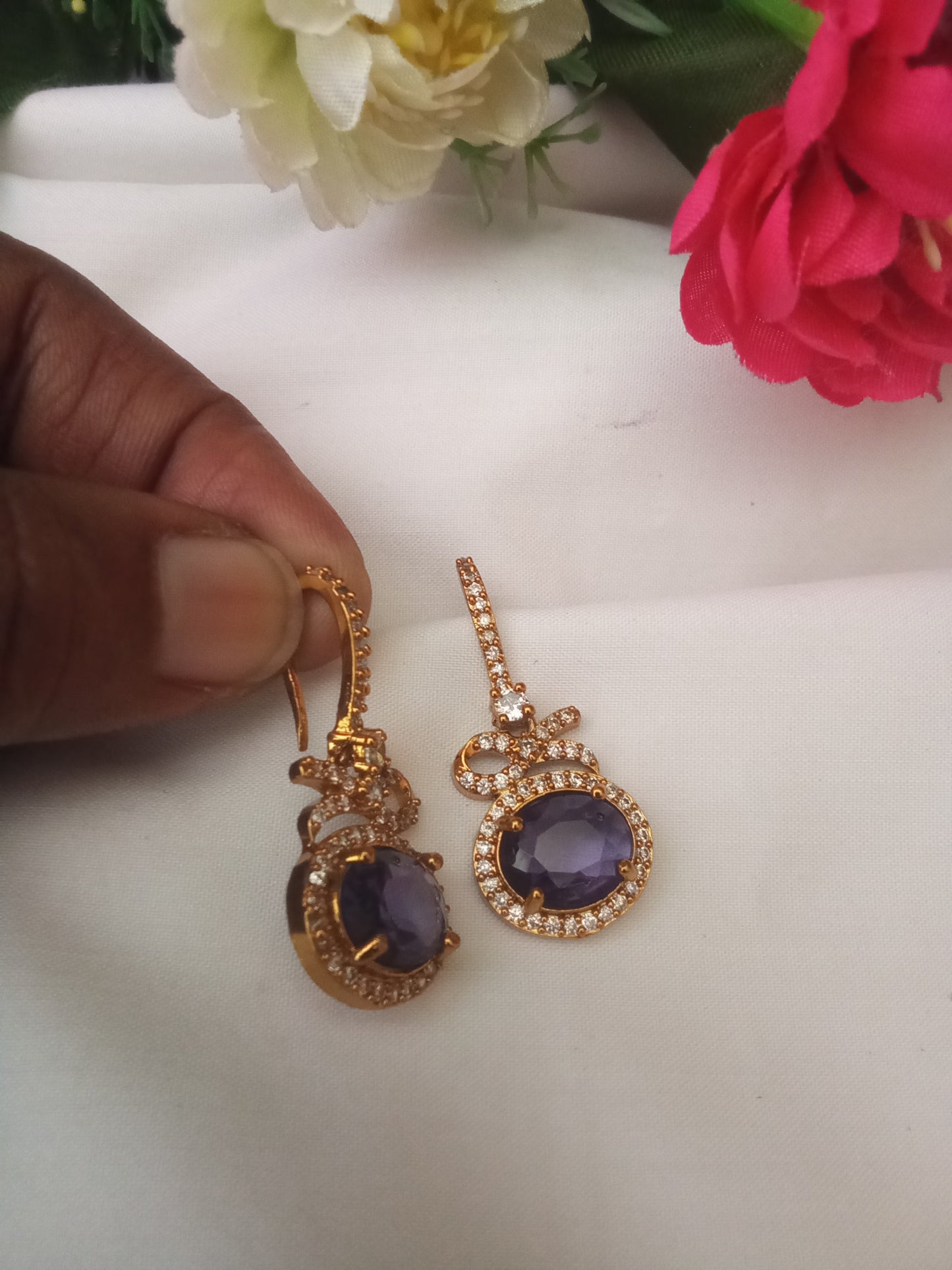 EARING-SHER250