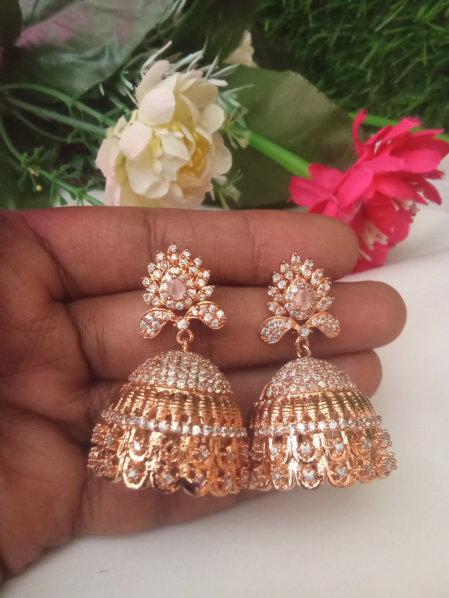 EARING-SHER205