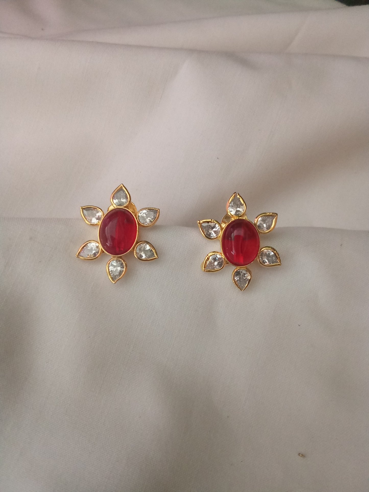 EARING-SHST69