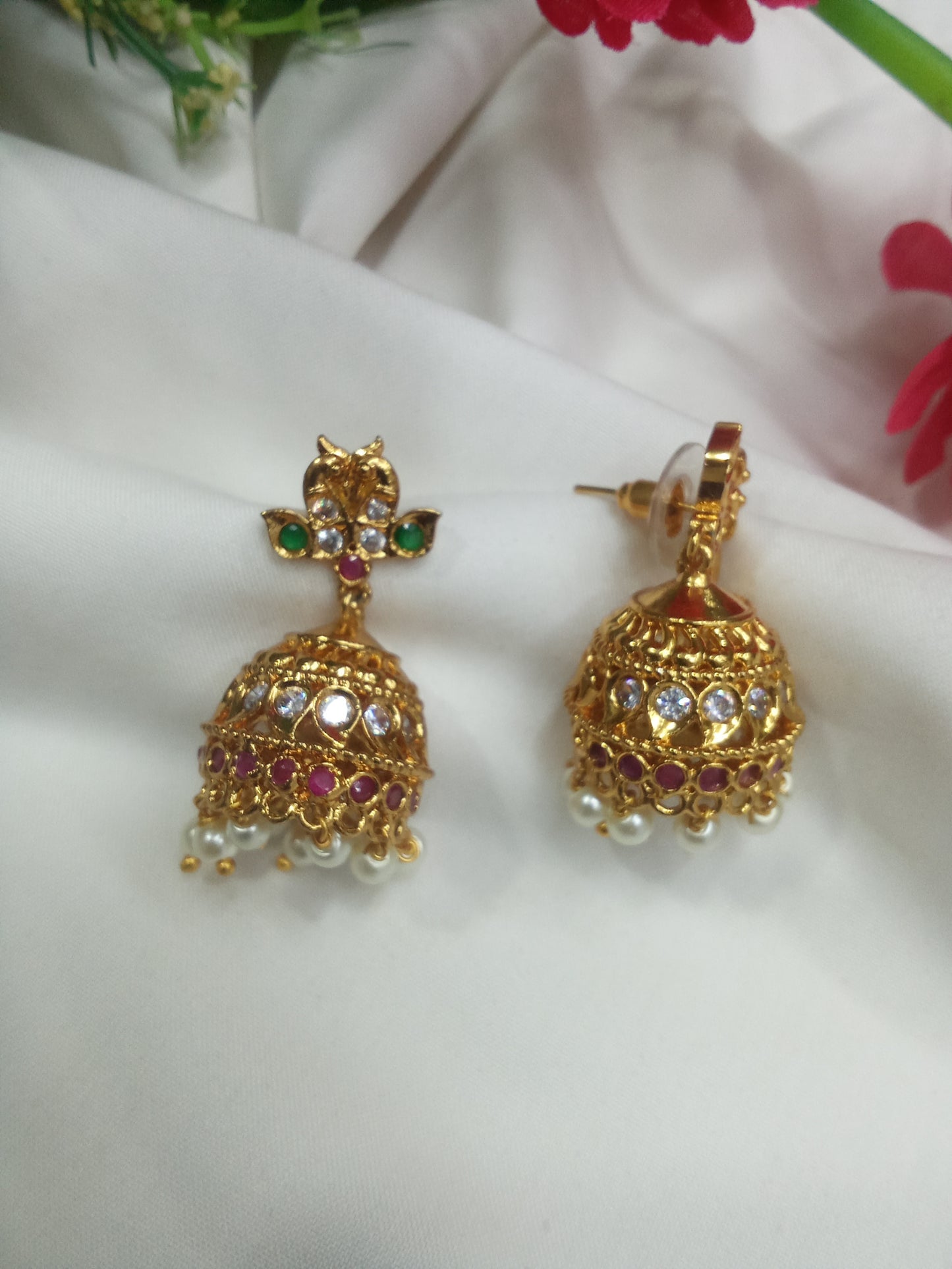 EARING-SHER13