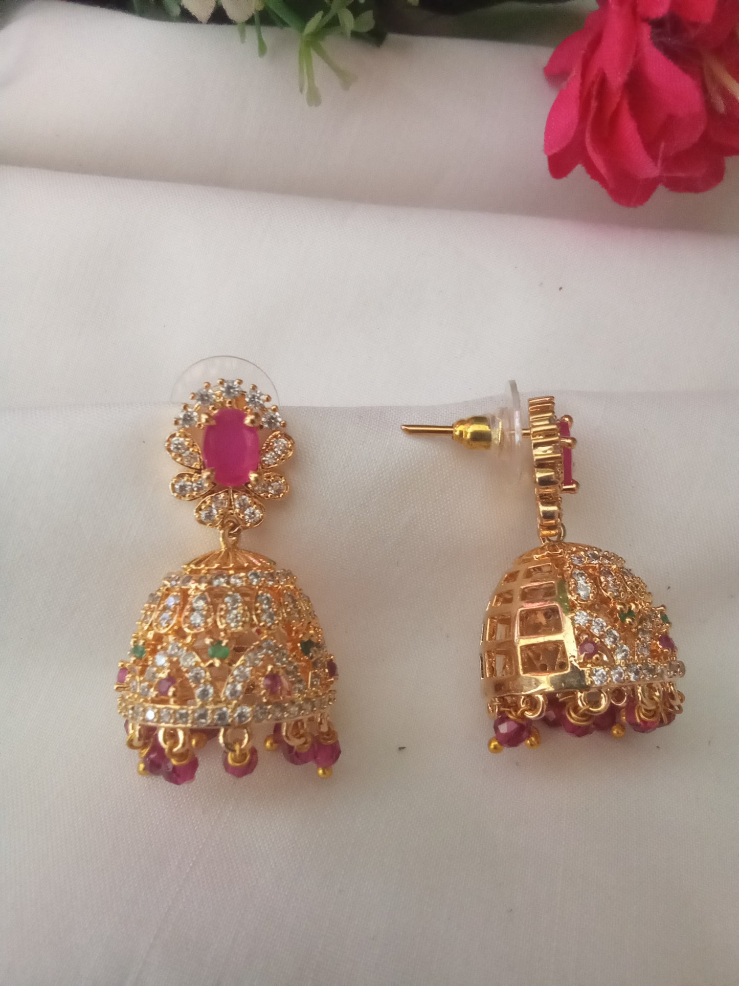 EARING-SHER136