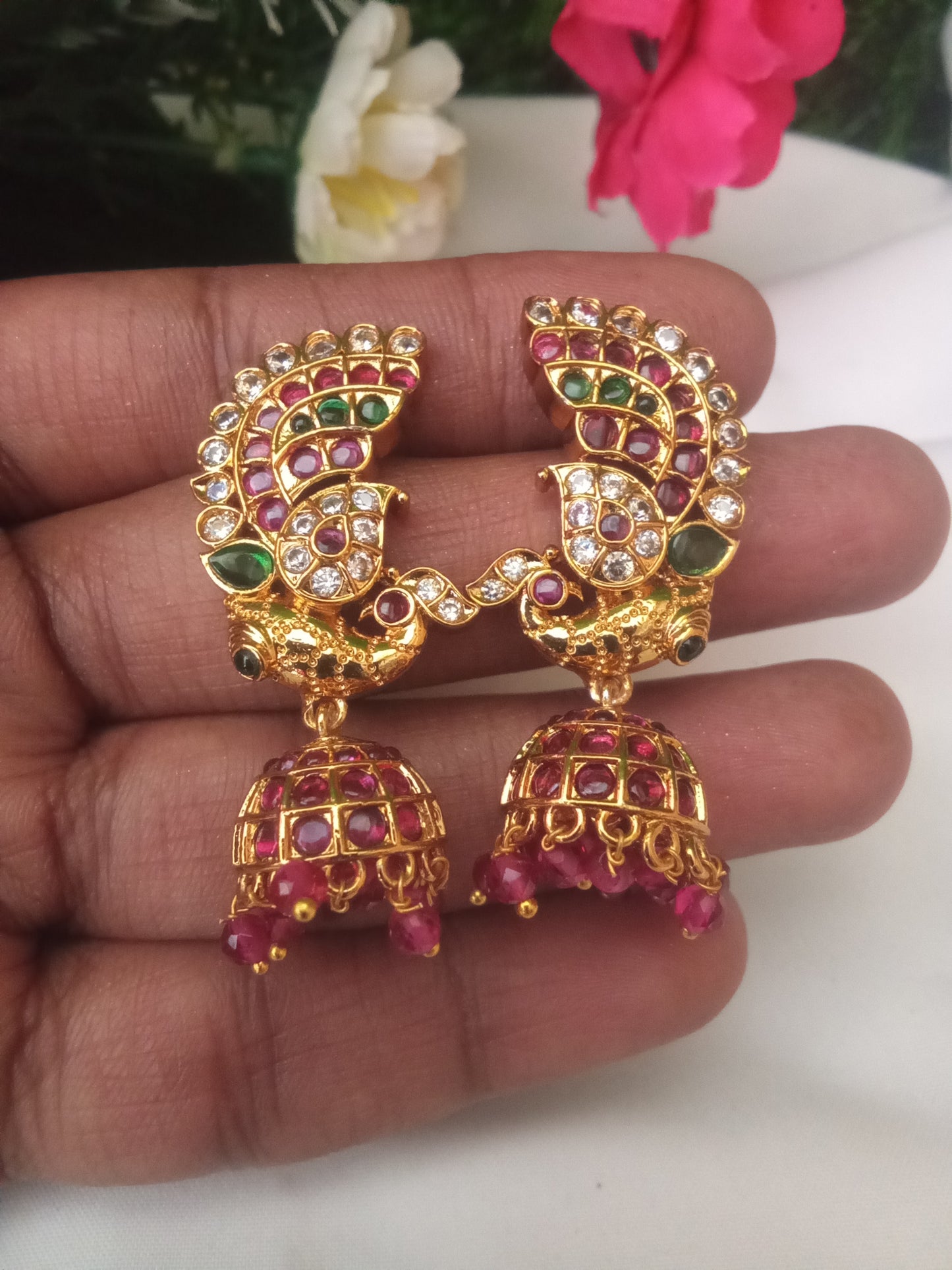 EARING-SHER79