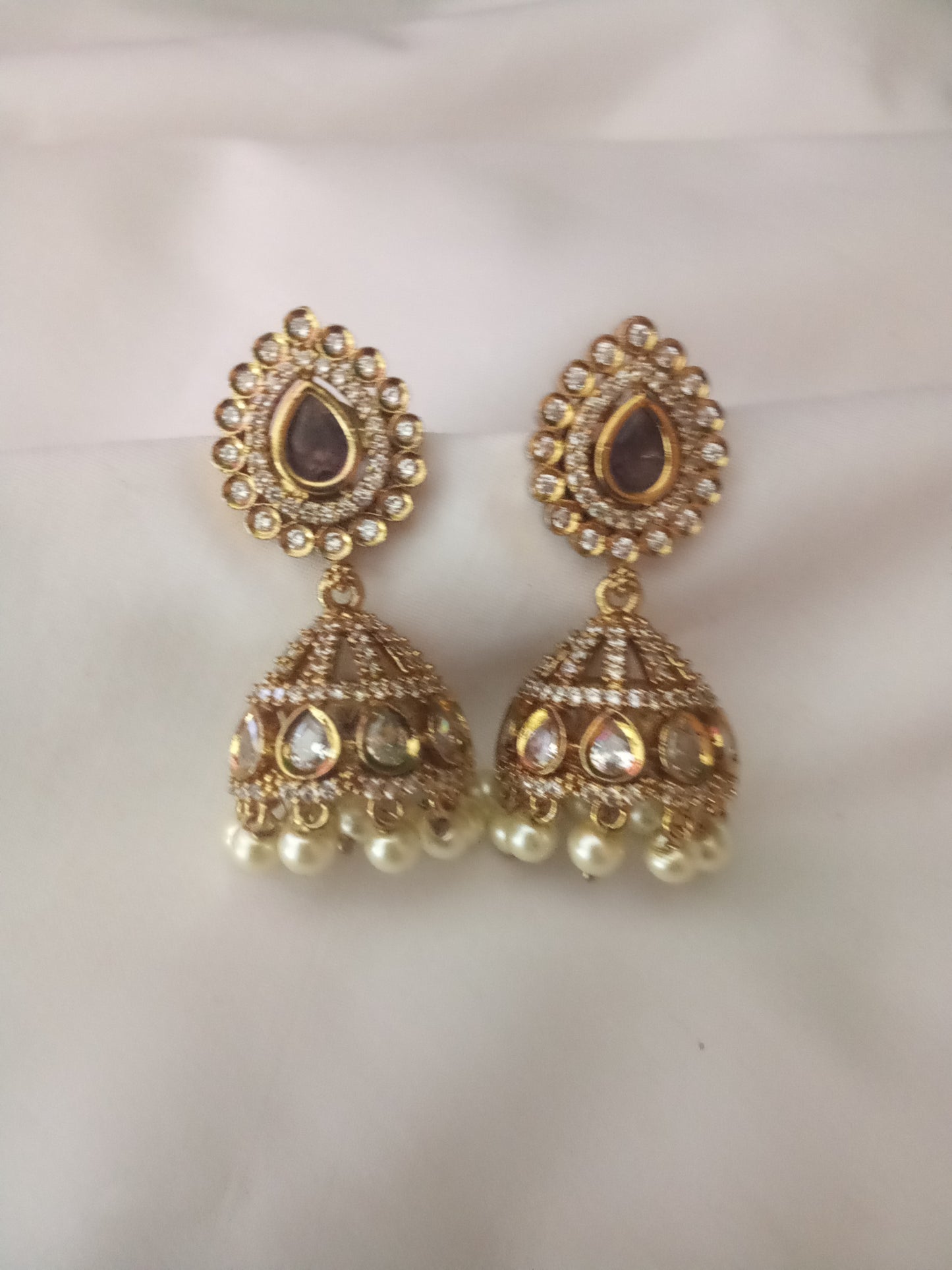 EARING-SHER122