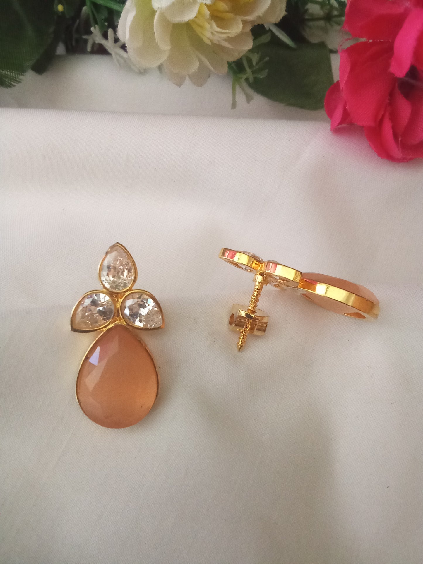 EARING-SHST57
