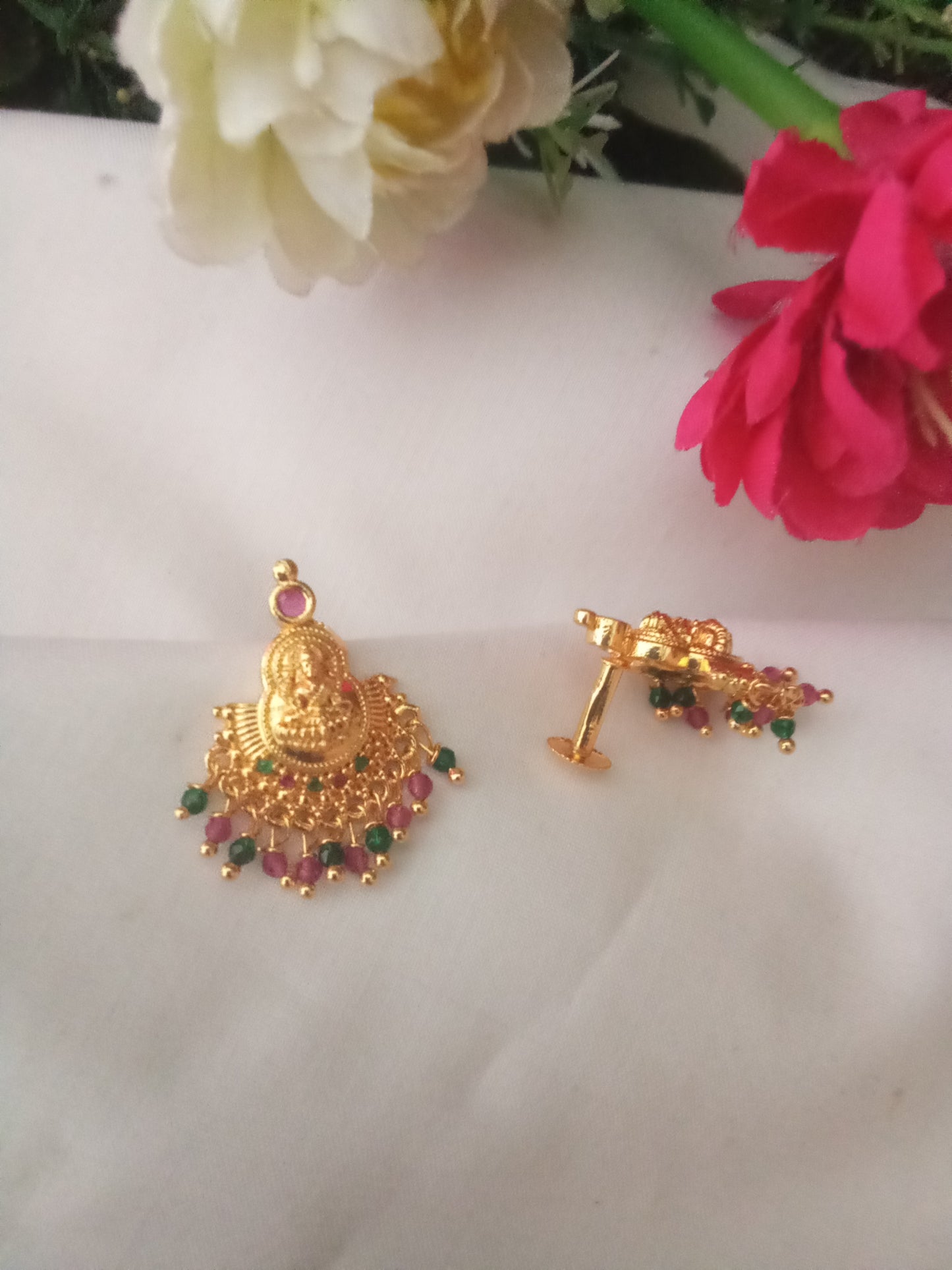 EARING-SHST94