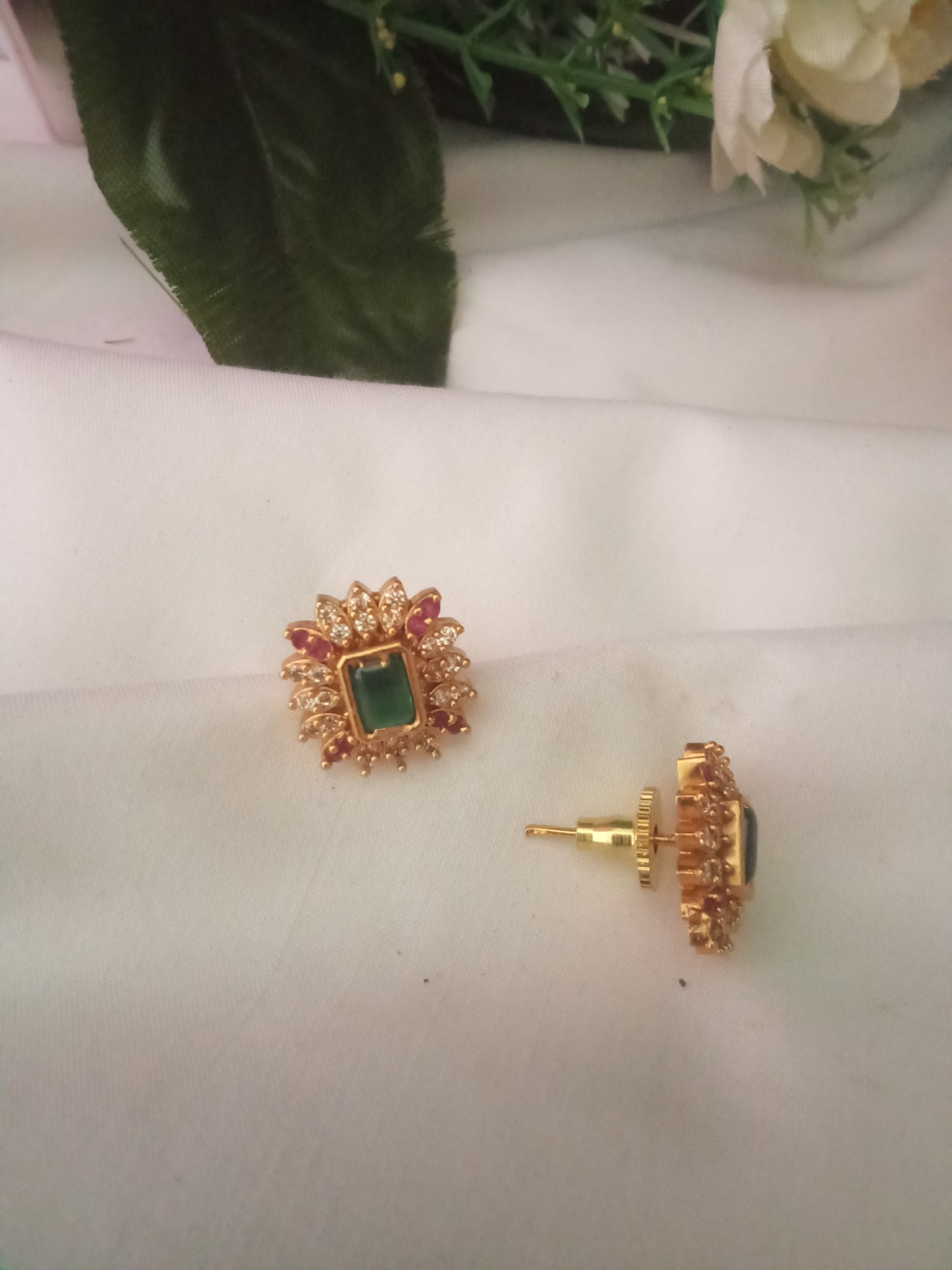 EARING-SHST40