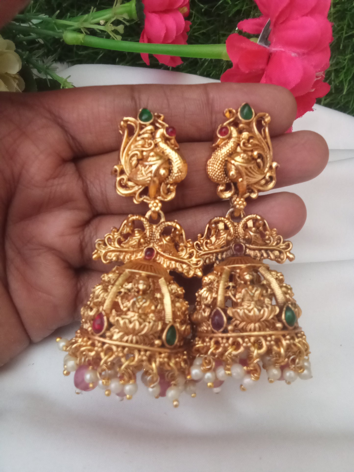 EARING-SHER21