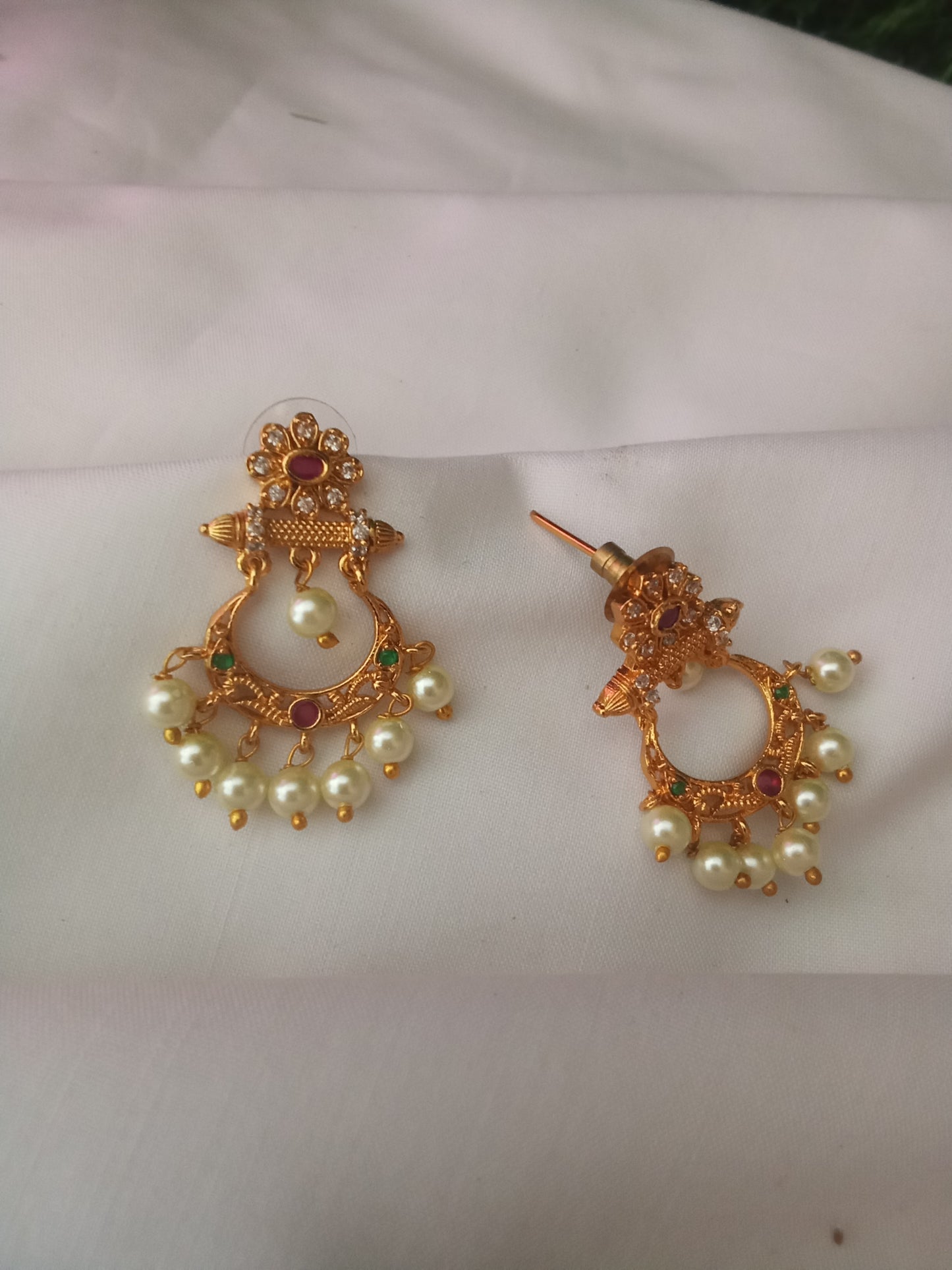 EARING-SHER192
