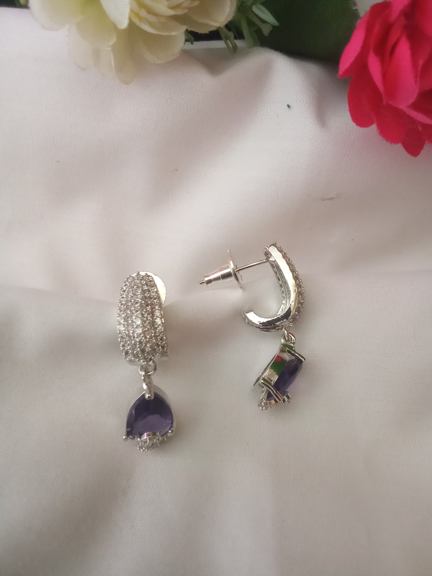 EARING-SHER262