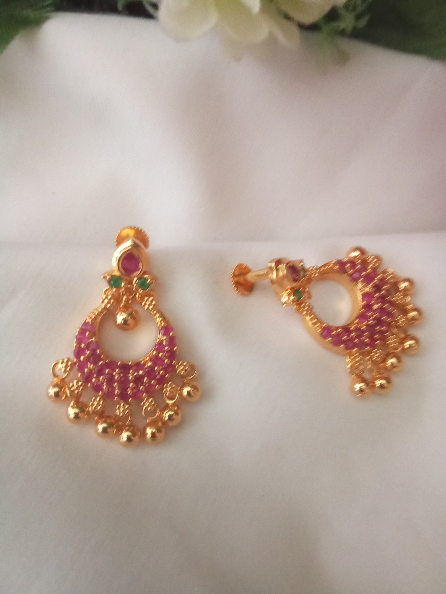 EARING-SHER224