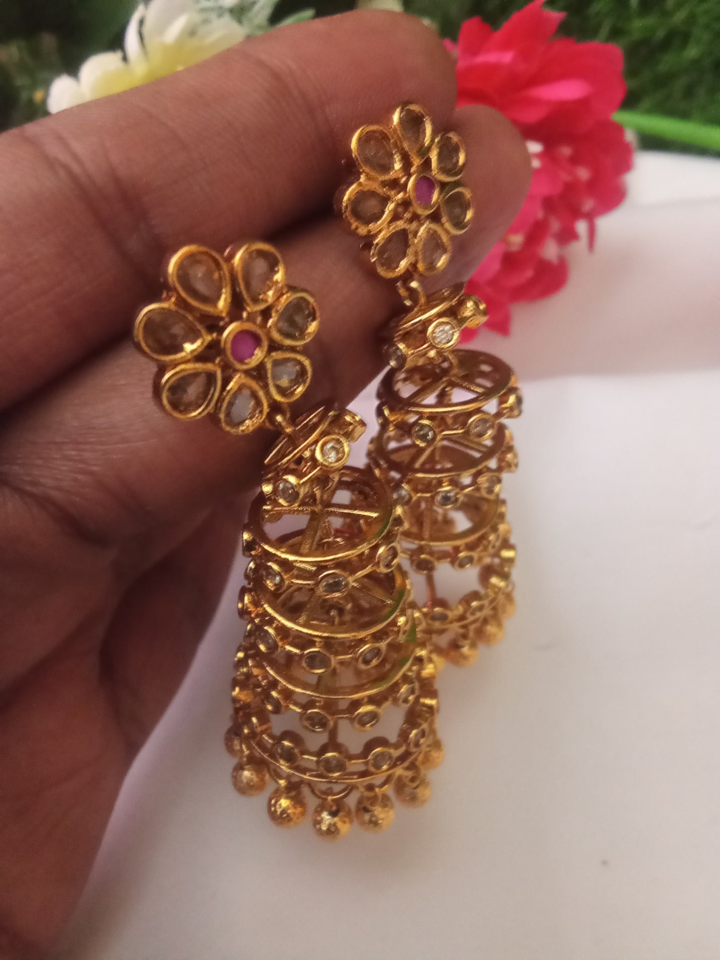 EARING-SHER274