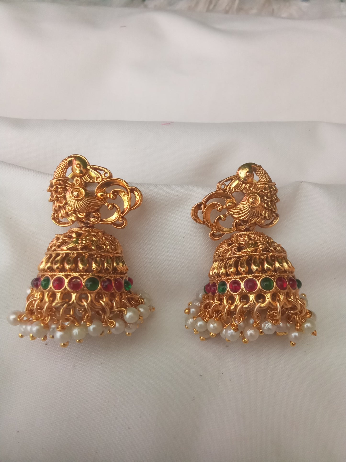 EARING-SHER48
