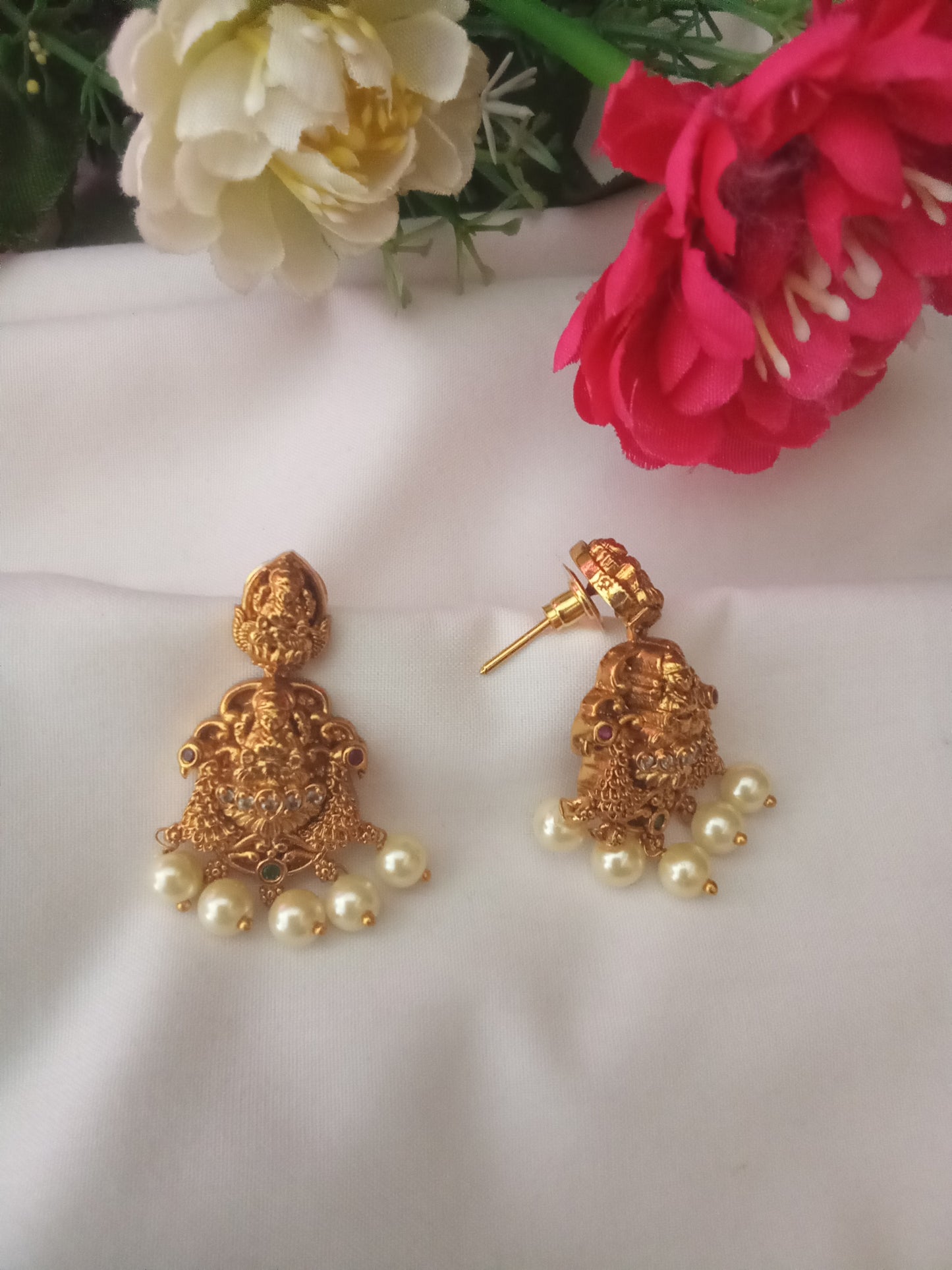 EARING-SHER287