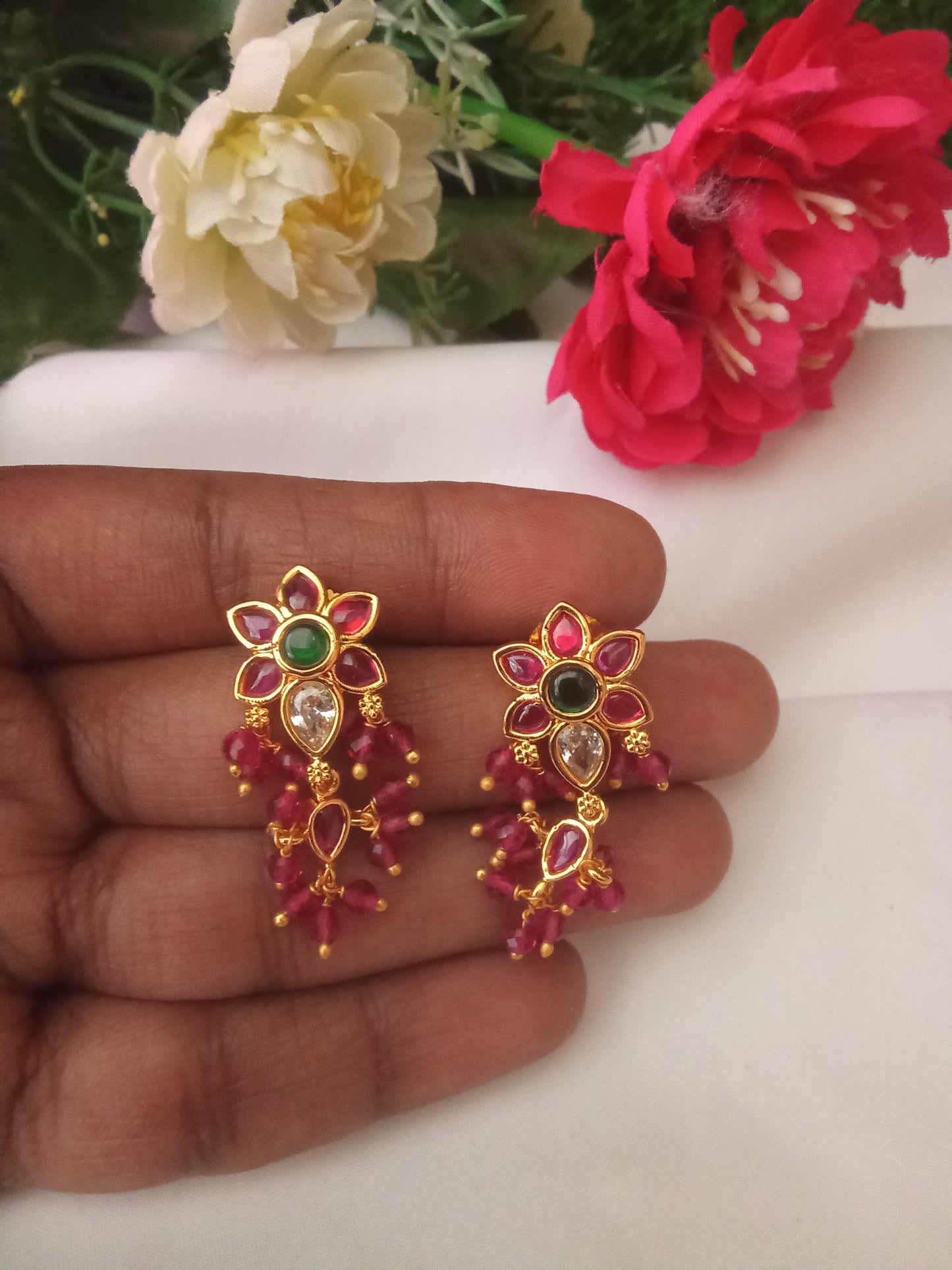 EARING-SHER236