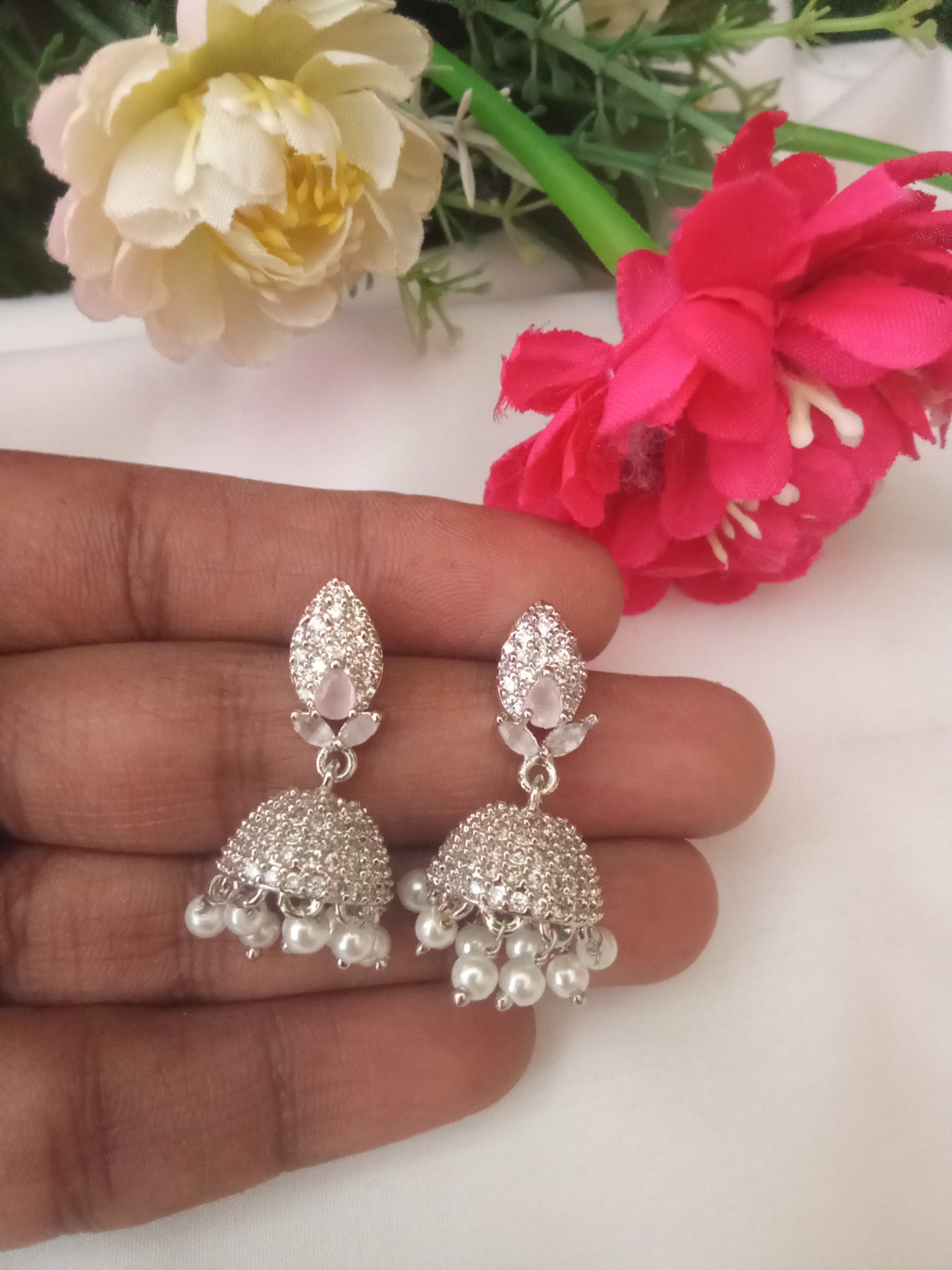 EARING-SHER285