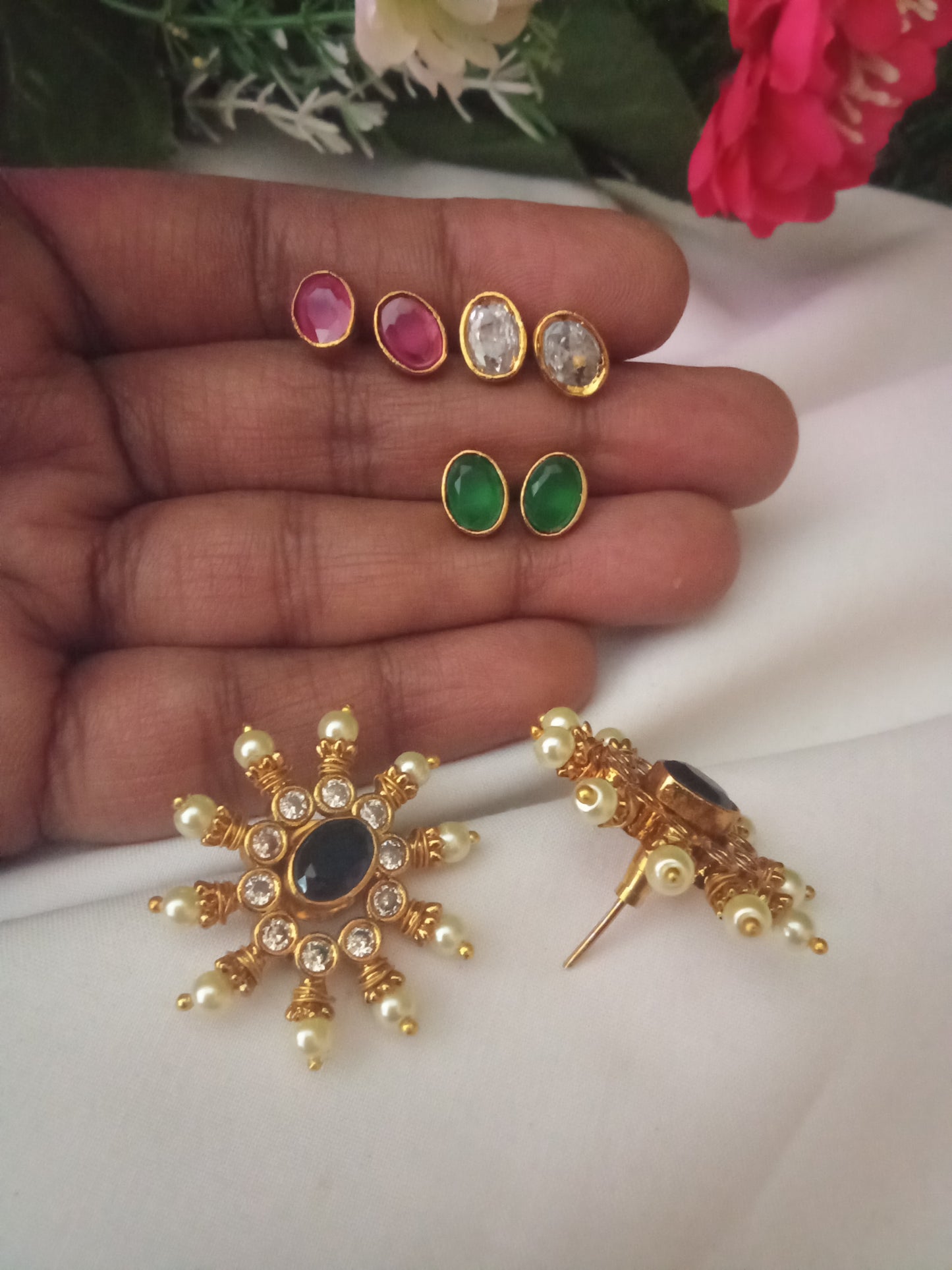 EARING-SHST117