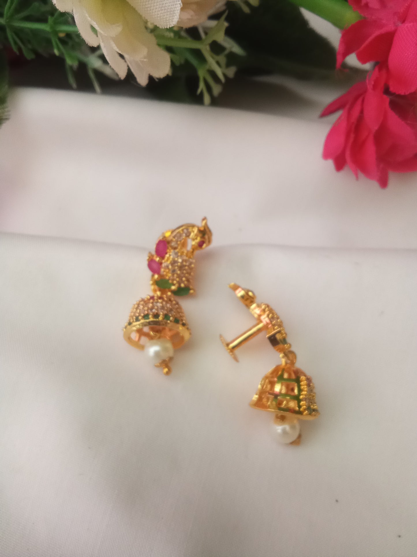 EARING-SHER95