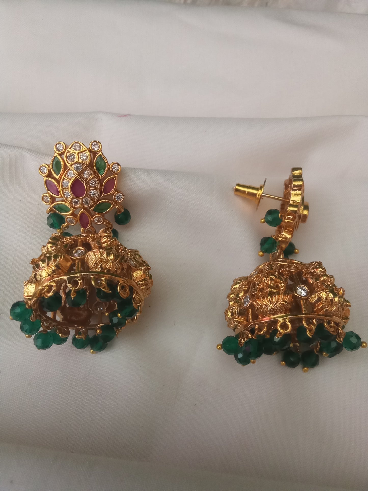 EARING-SHER42