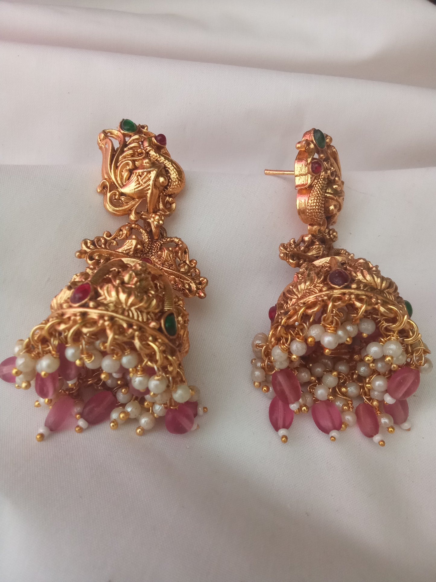 EARING-SHER21