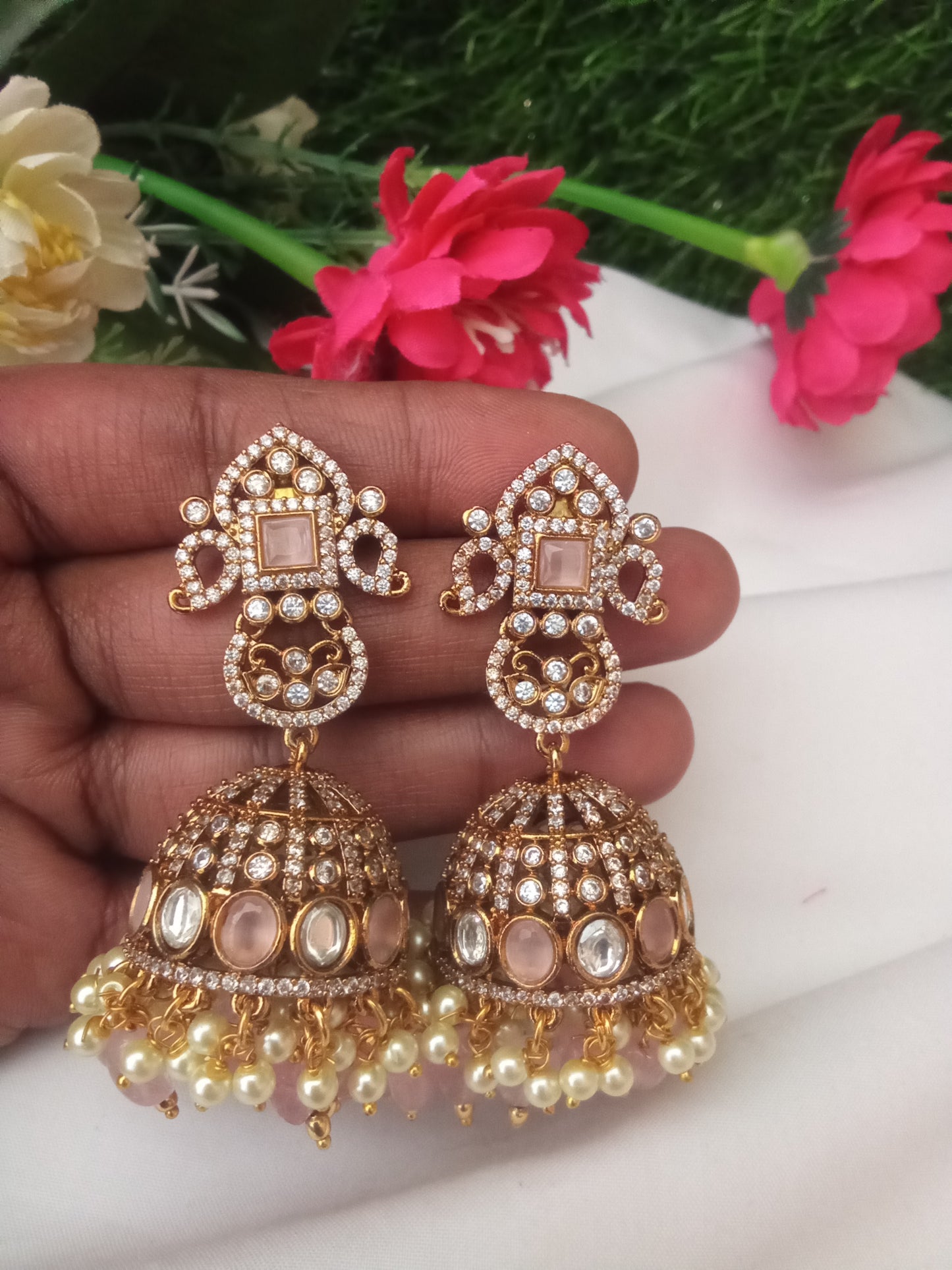 EARING-SHER128