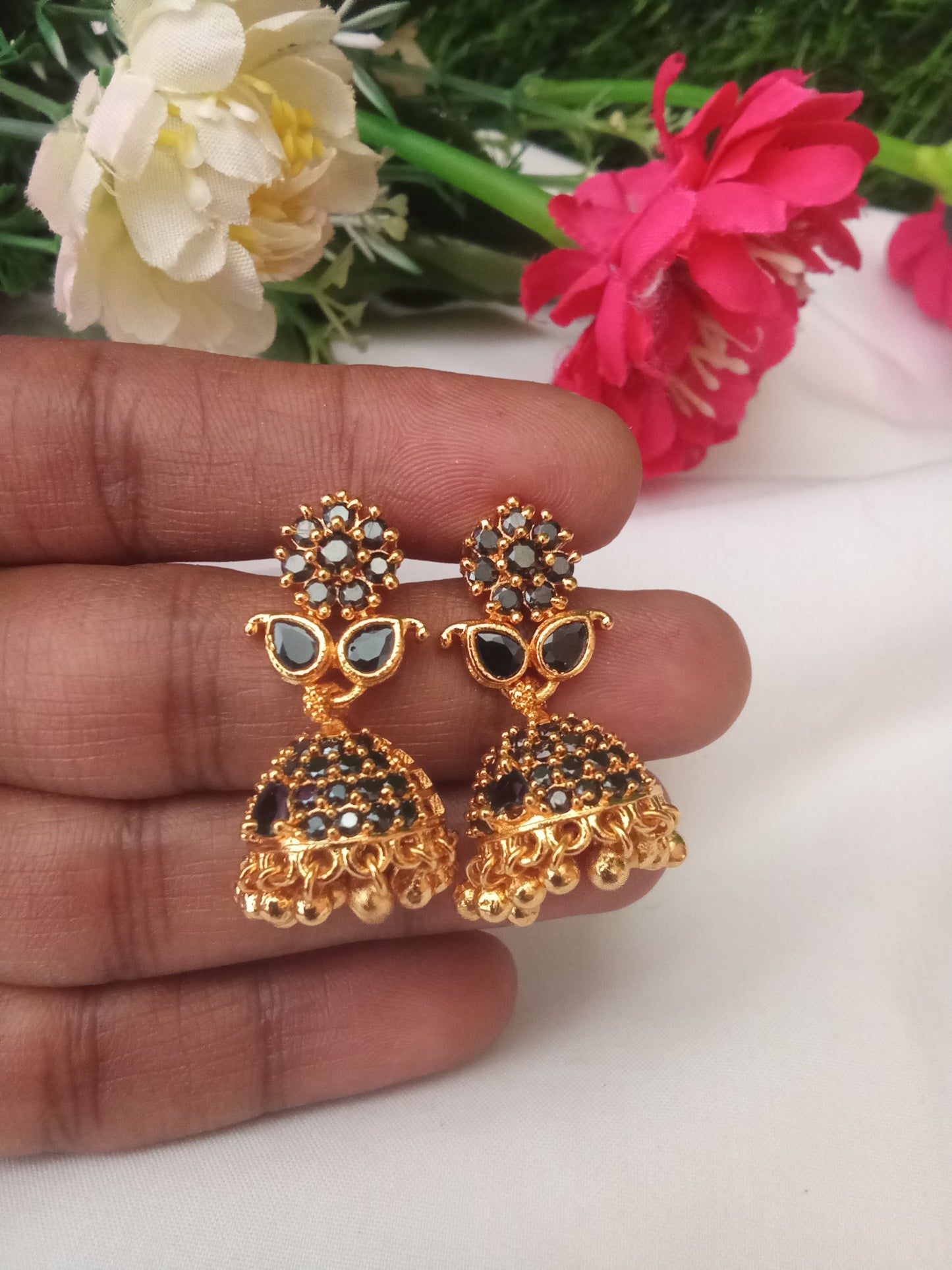 EARING-SHER149