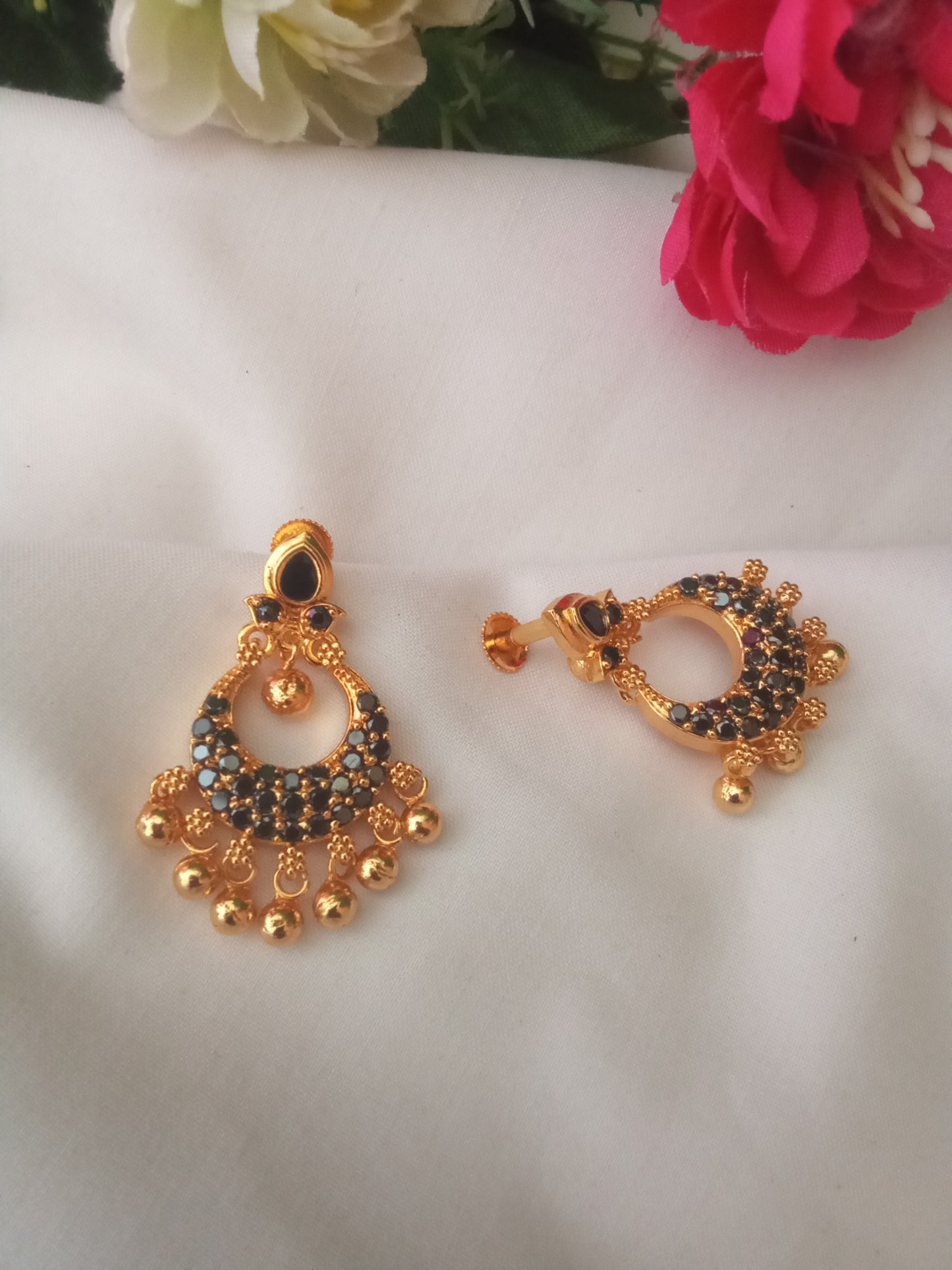 EARING-SHER223