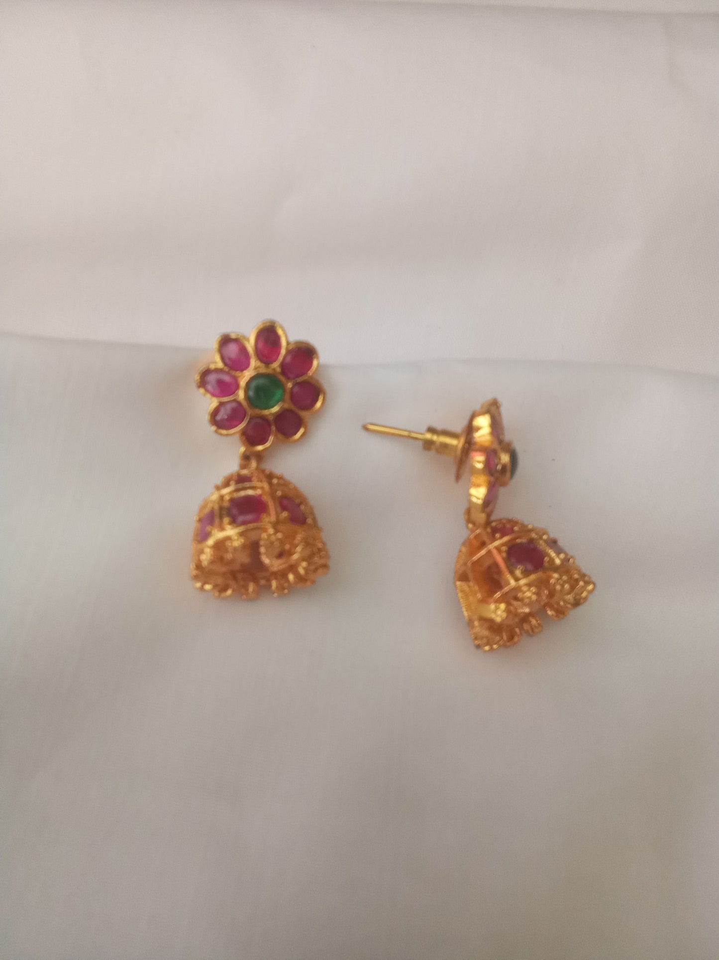EARING-SHER115