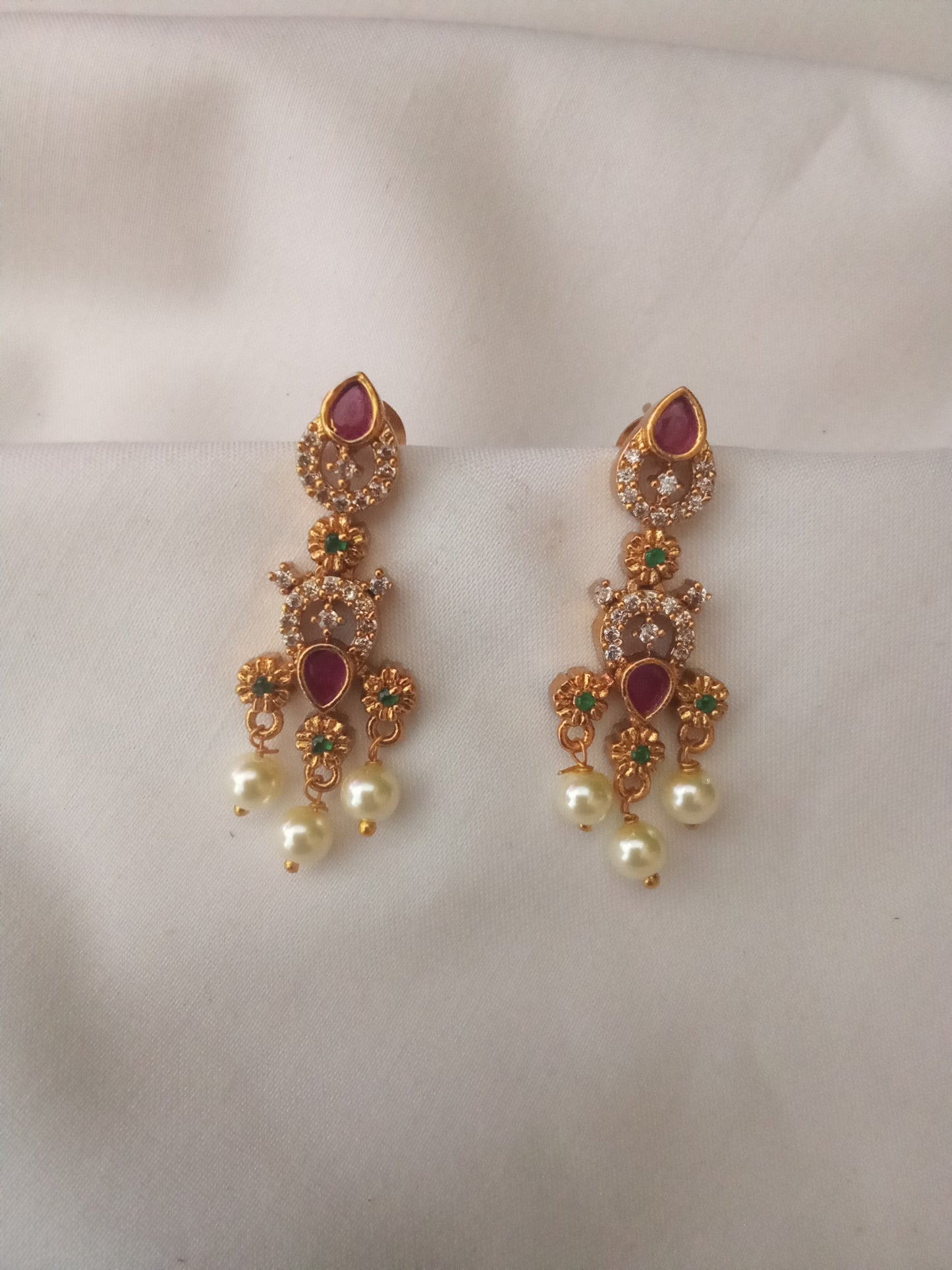 EARING-SHER226
