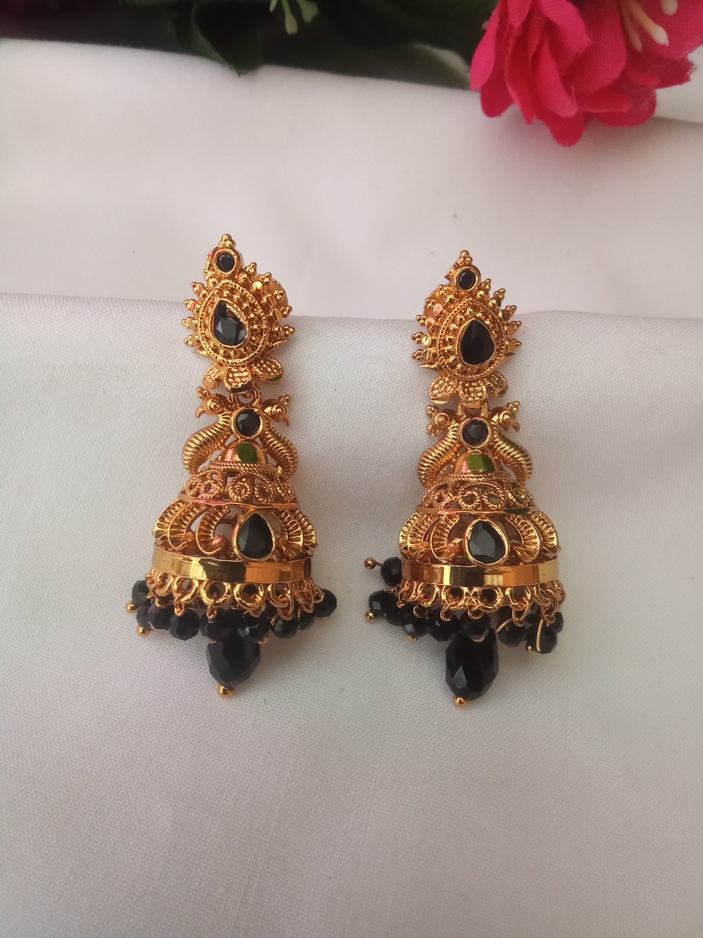 EARING-SHER96