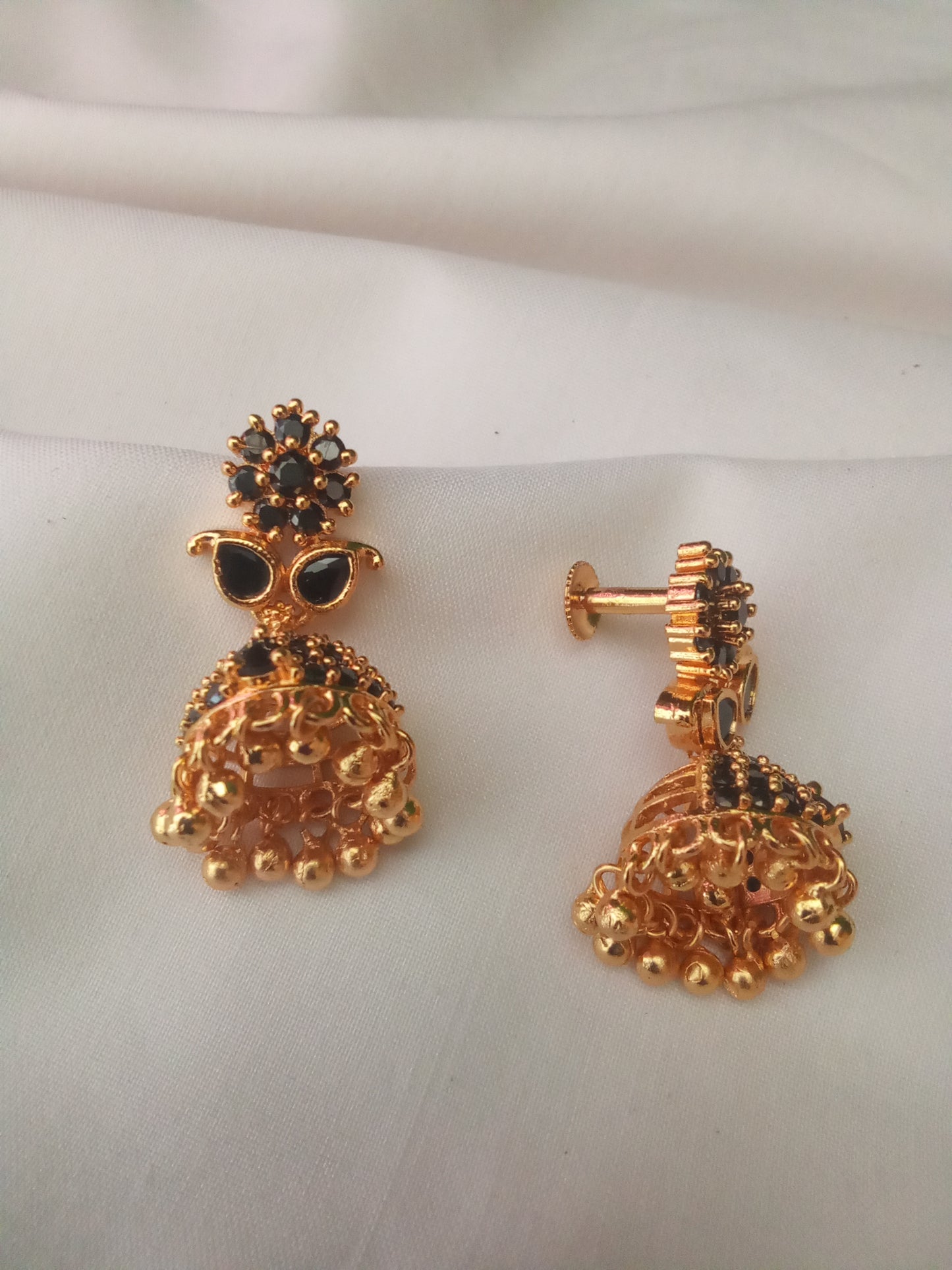 EARING-SHER149