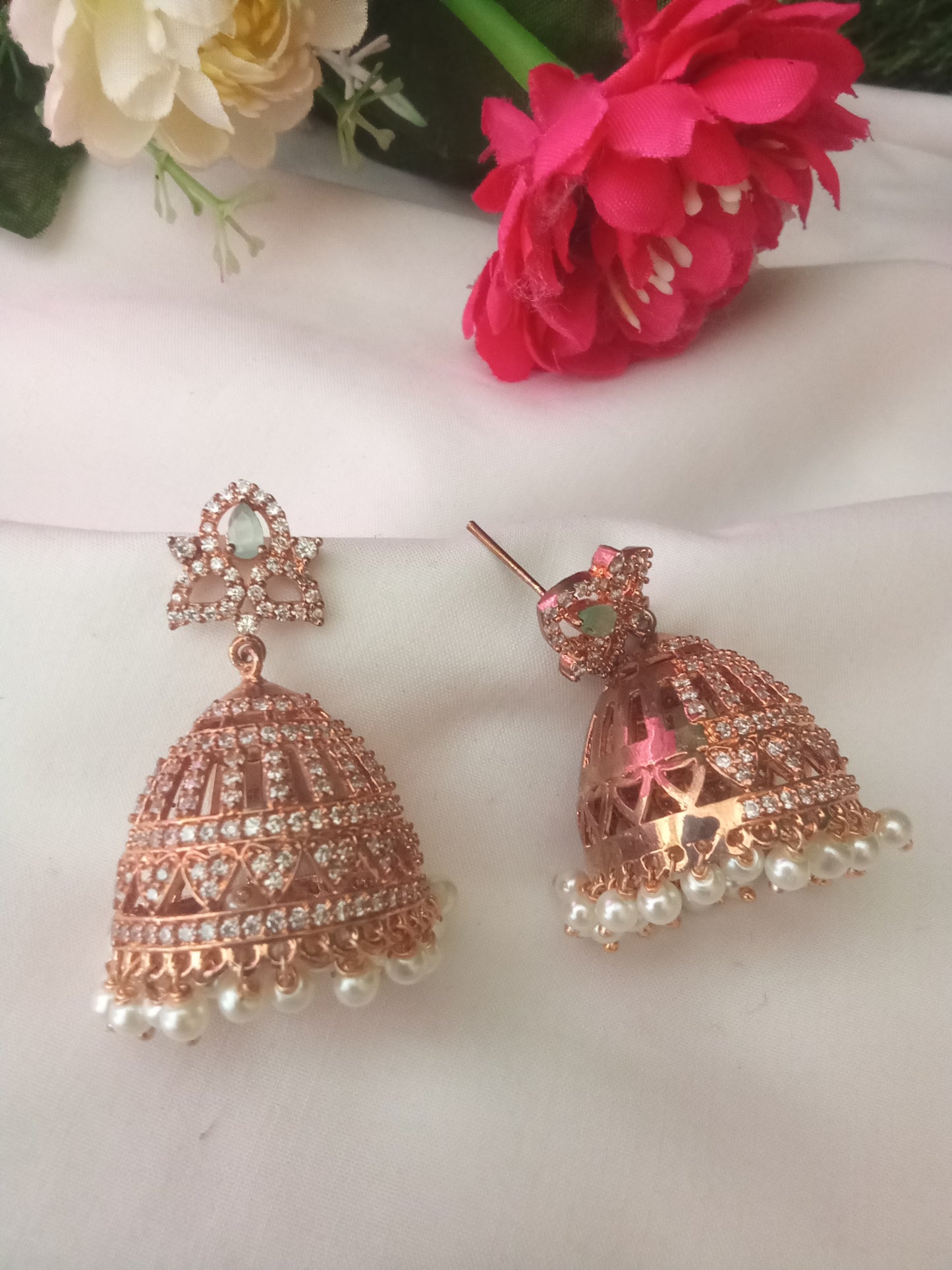 EARING-SHER209