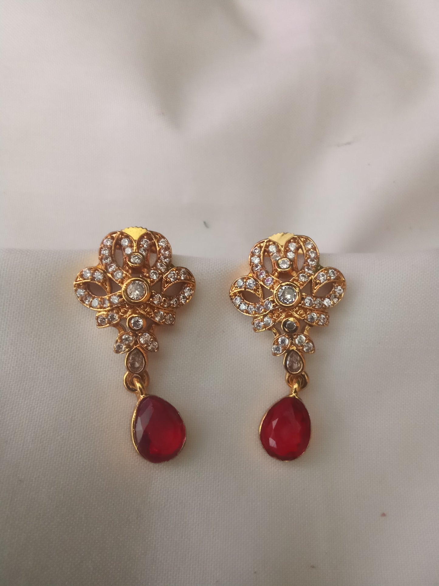 EARING-SHER266
