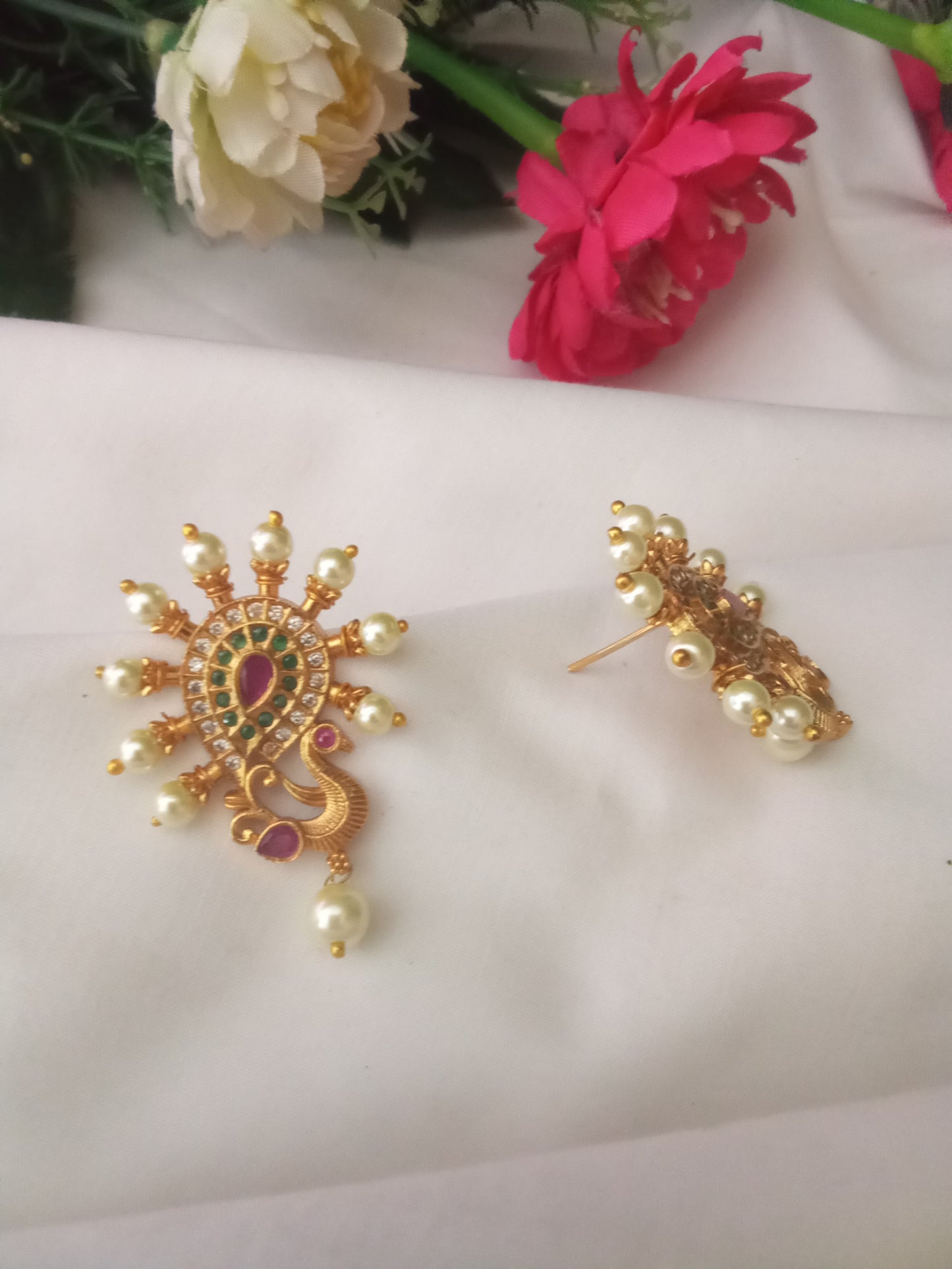 EARING-SHST12