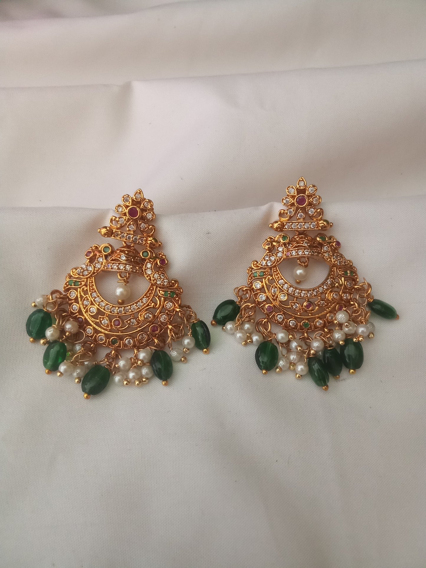 EARING-SHER269