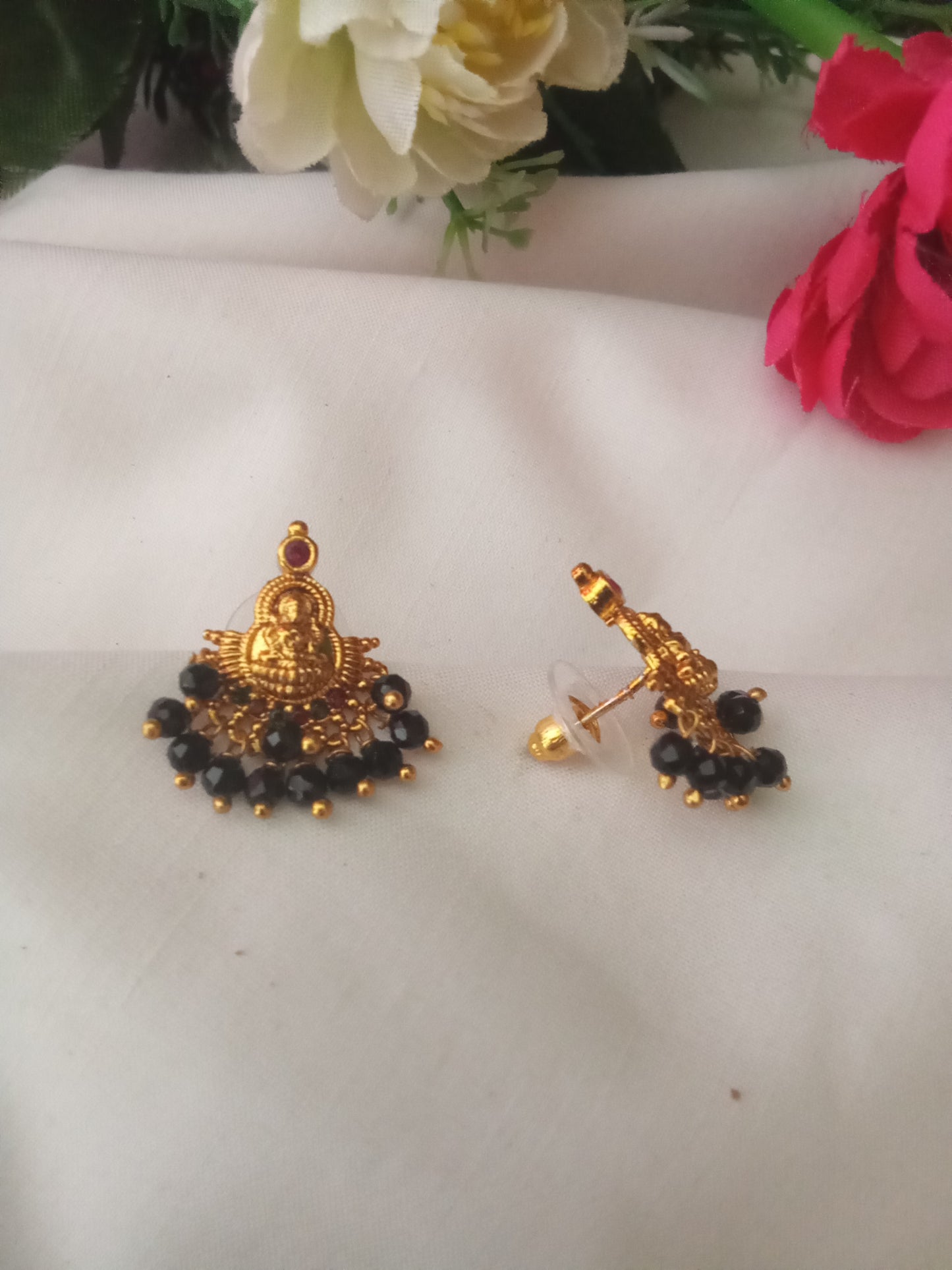EARING-SHST100