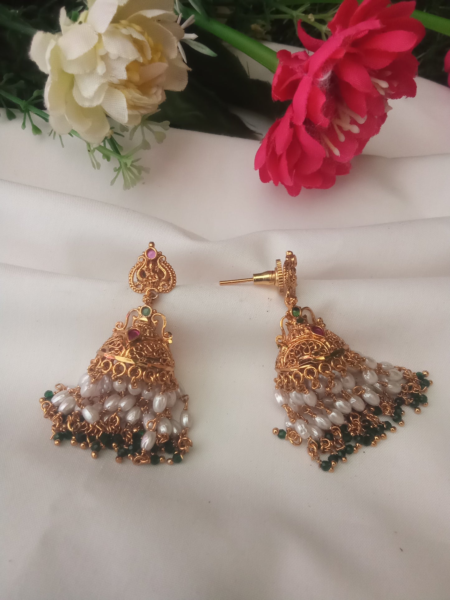 EARING-SHER76
