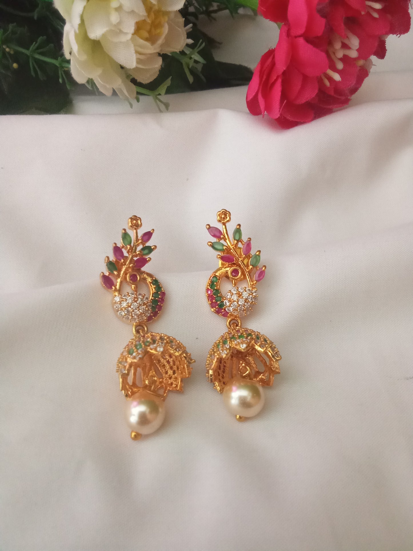 EARING-SHER284