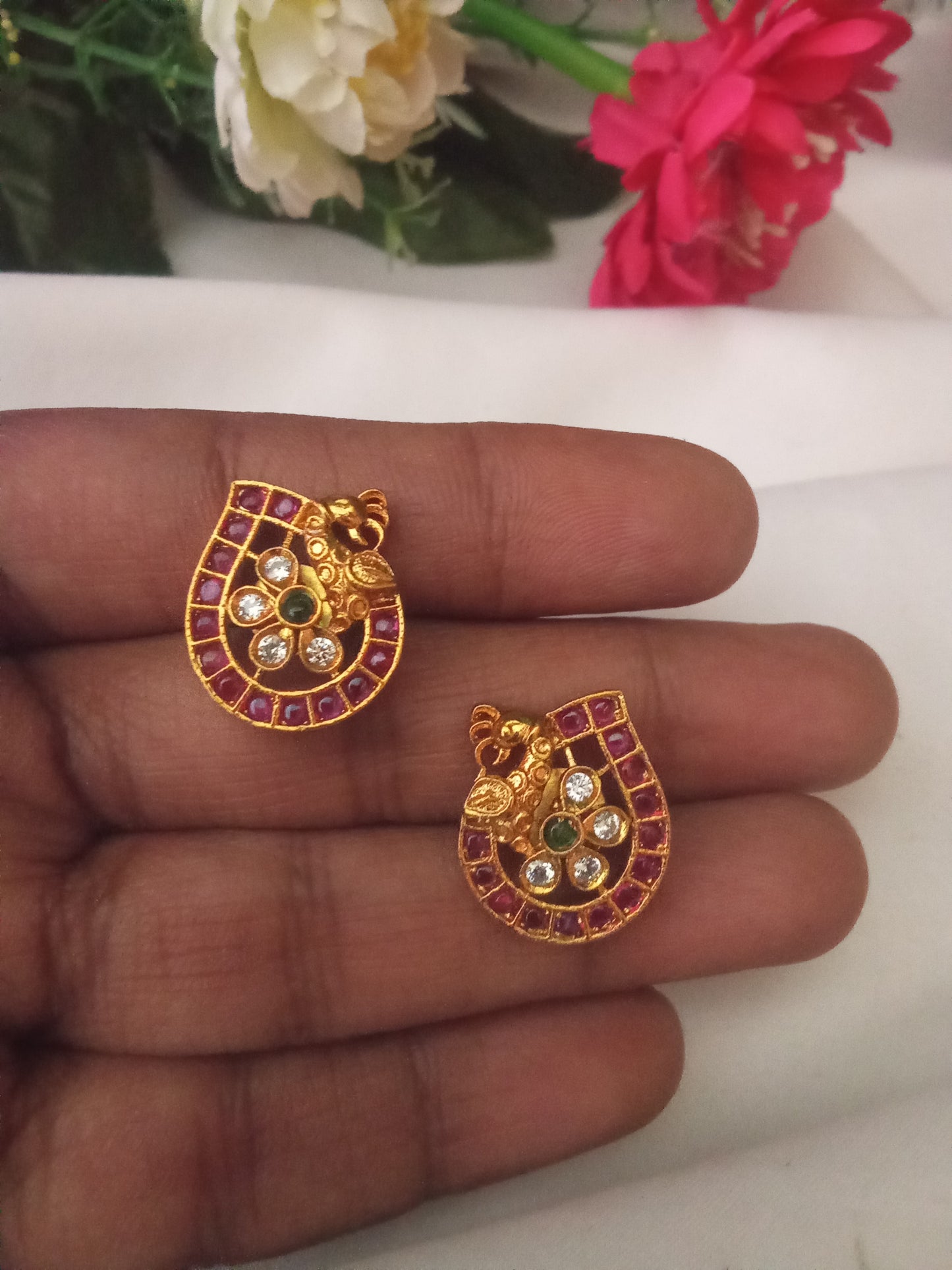 EARING-SHST05