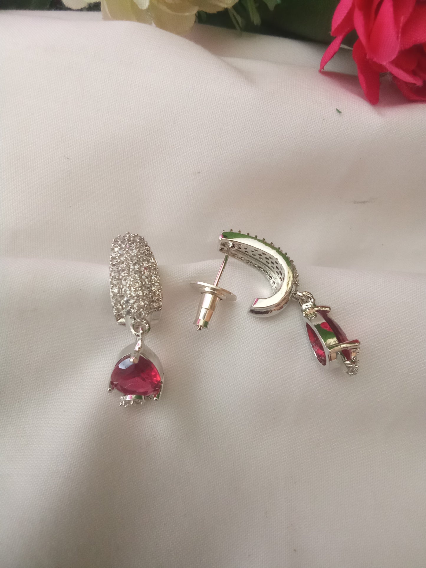 EARING-SHER263