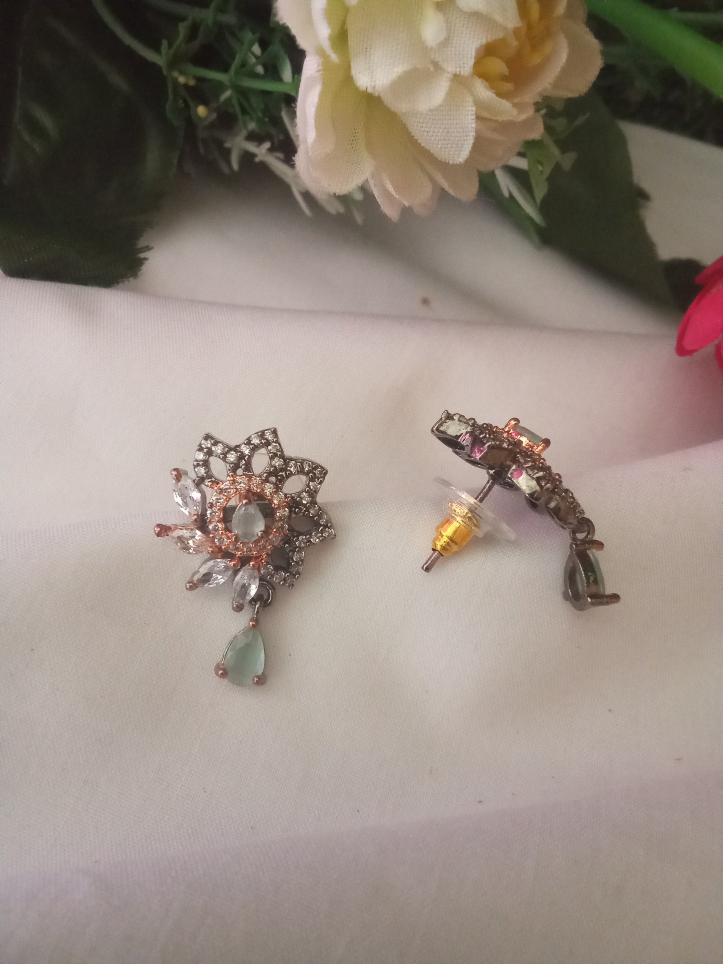 EARING-SHST114