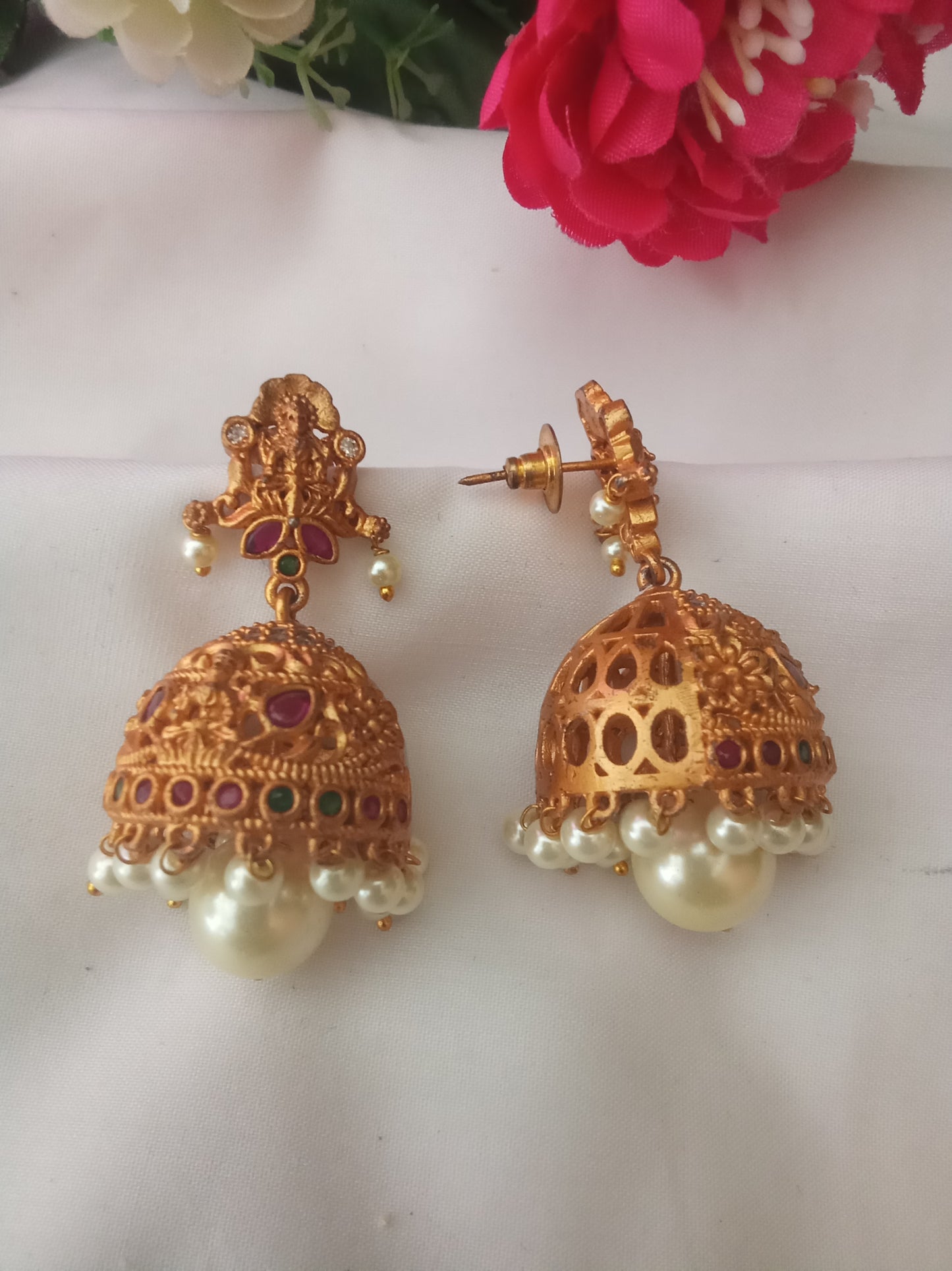 EARING-SHER278