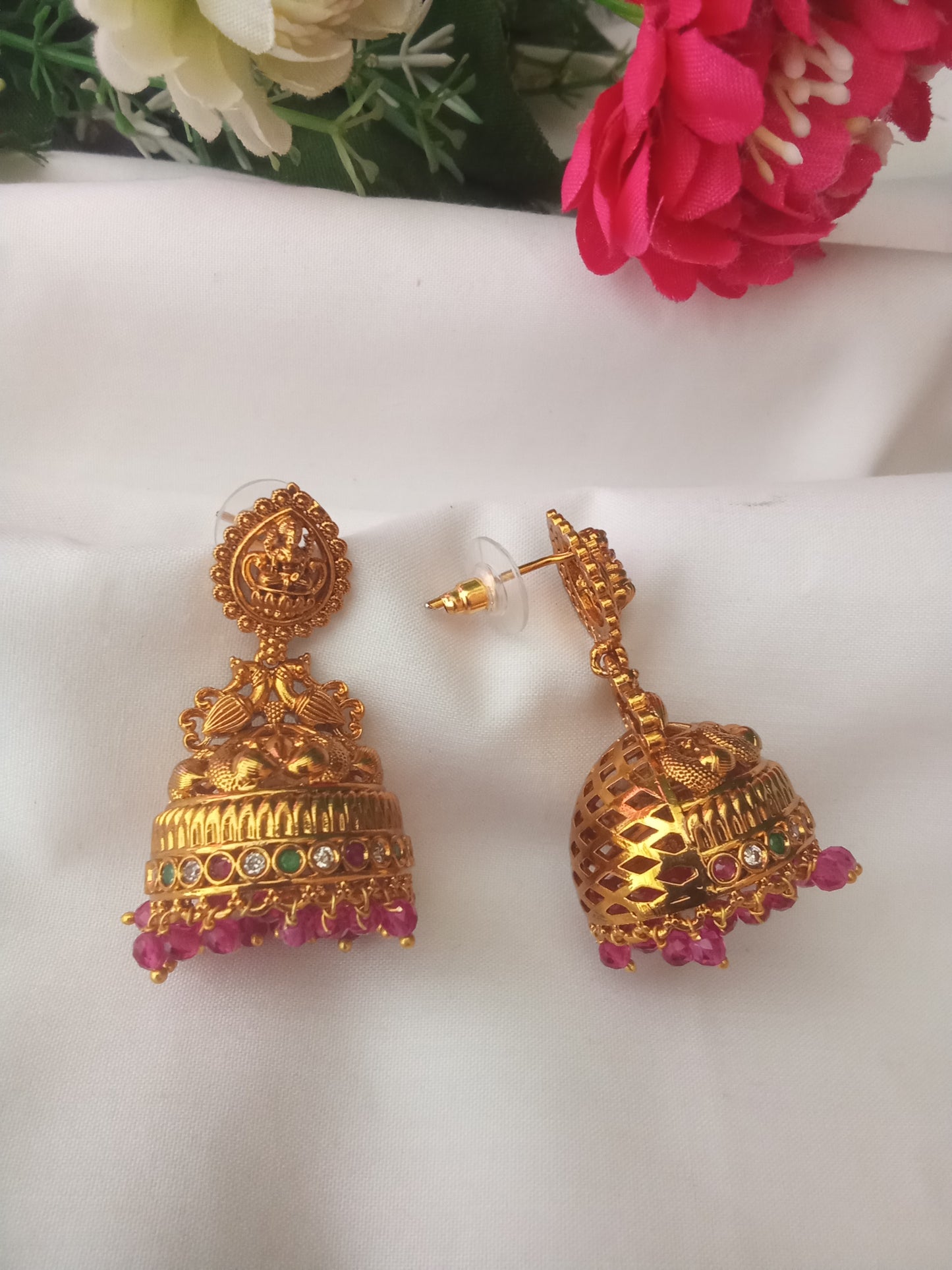 EARING-SHER283