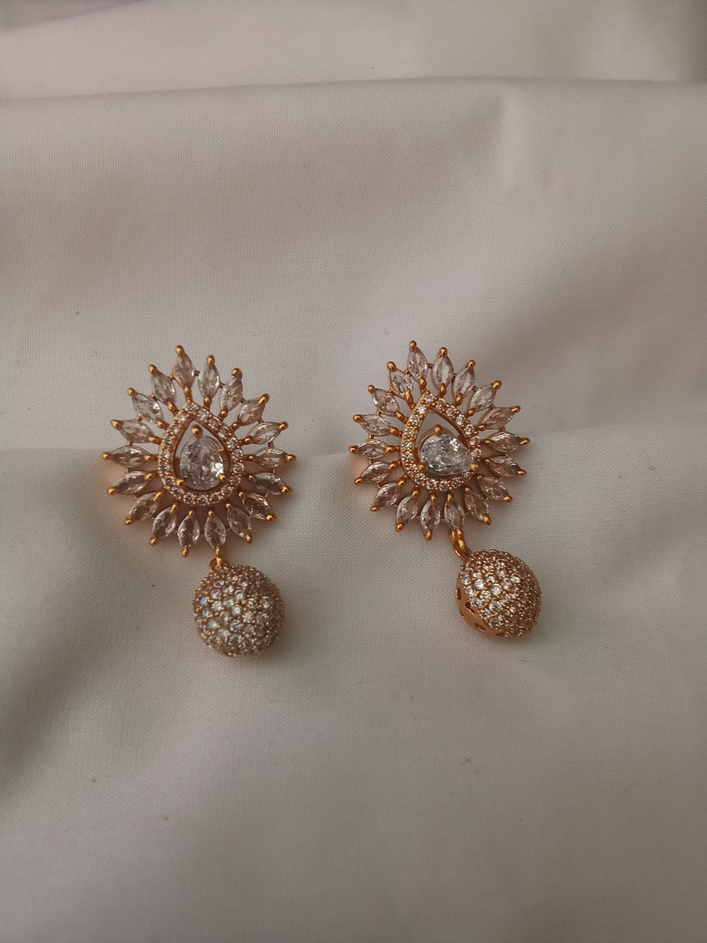 EARING-SHER267