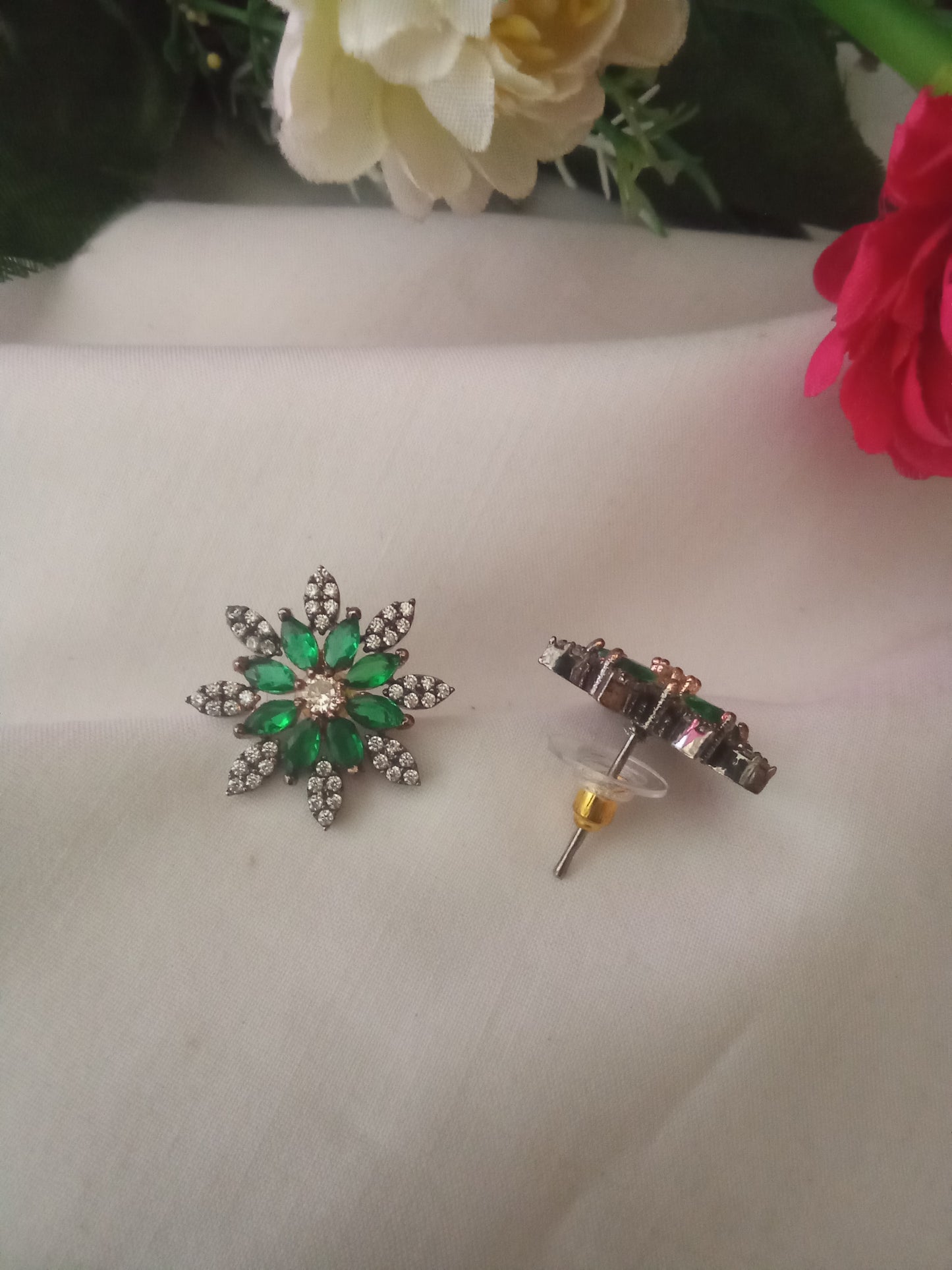 EARING-SHST116