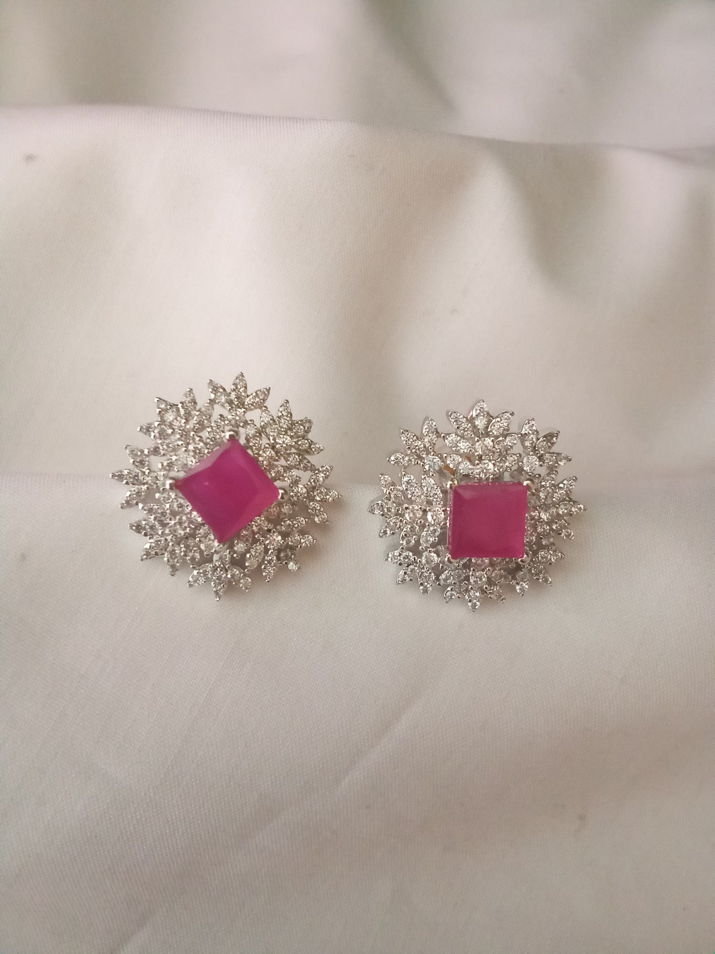 EARING-SHST87